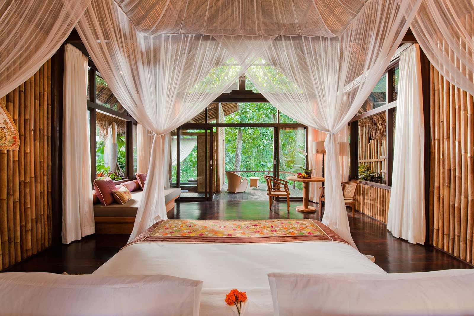 one_bedroom_riverfront_suite_3.jpg