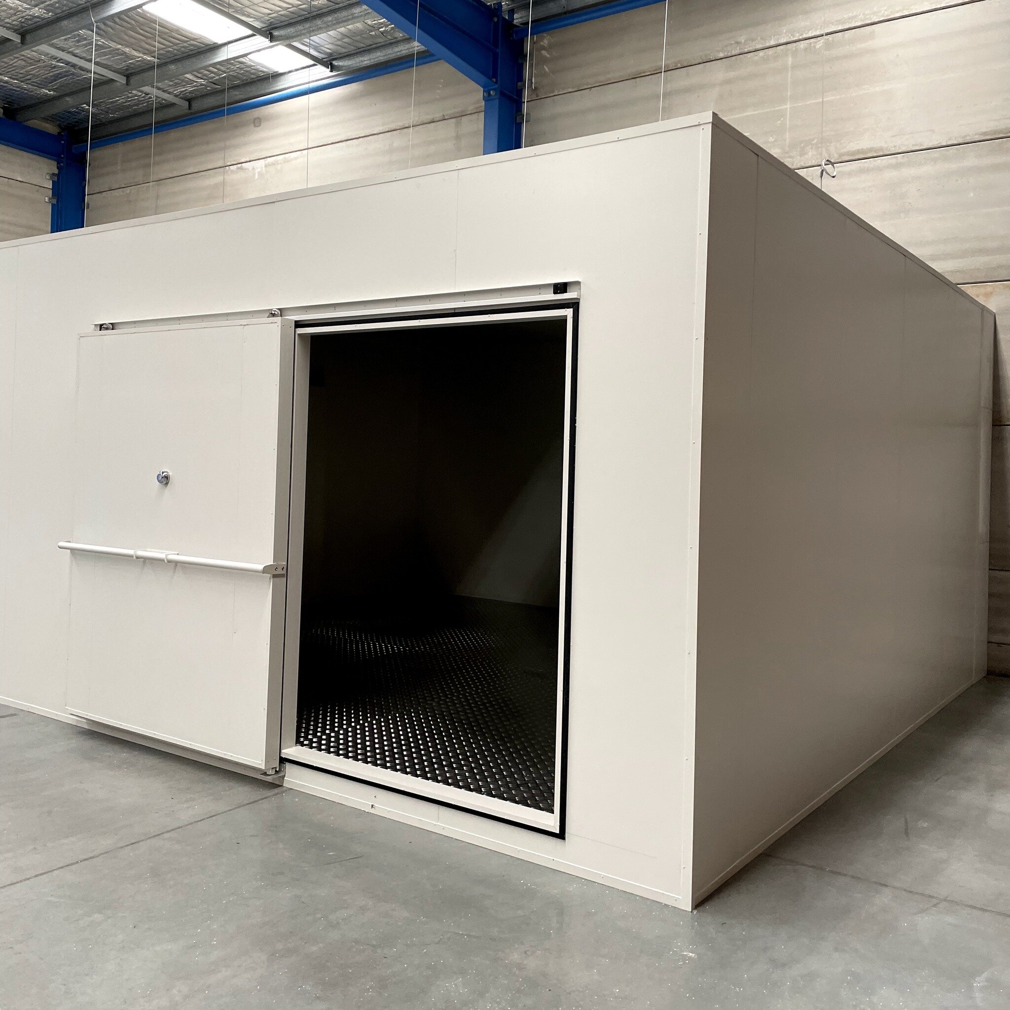 Build Your ColdRoom or Freezer for $13000

supply &amp; install coolroom size : 2400 x 2000 x 2400H with 75mm EPS panels for walls &amp; ceiling / floor included completed with all aluminium angles off white sealed &amp; one sliding door @ 800 x 1900