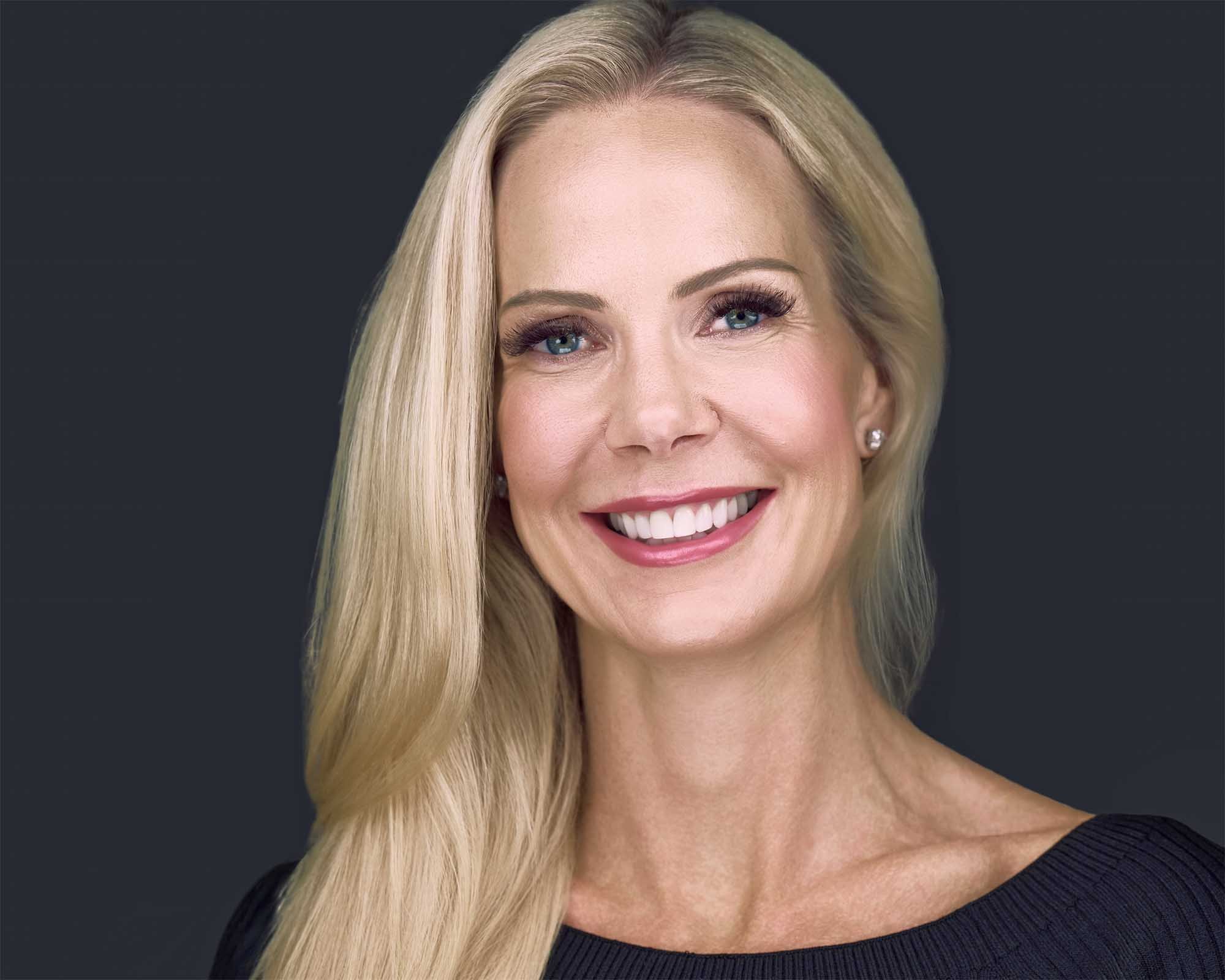 How to Prepare for Your Headshots:  Women