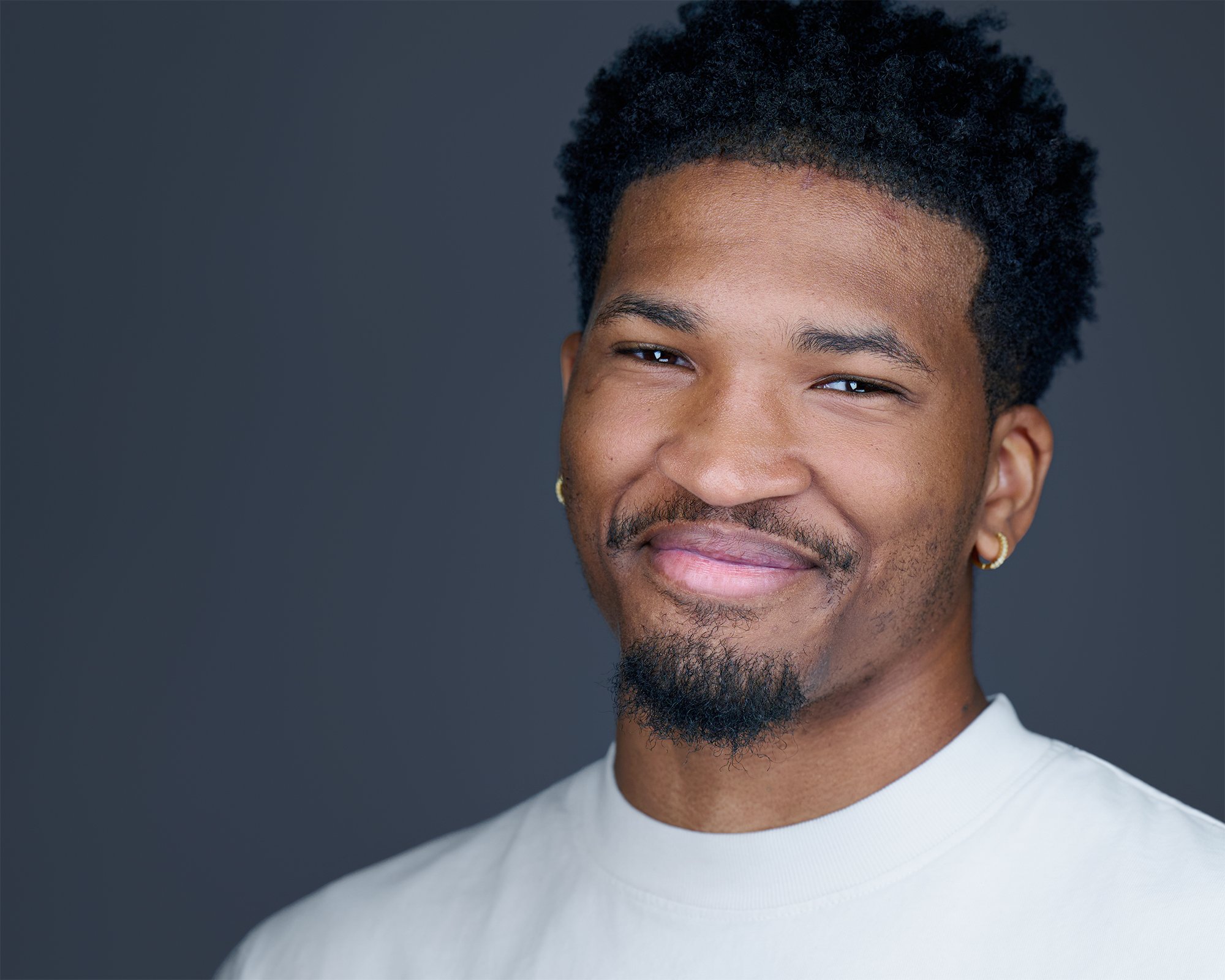 Professional headshot of a man featured in the blog ‘Why Consistent Headshots Matter for Your Business’ by Deborah Heinlen Photography in Northern Kentucky and Cincinnati.