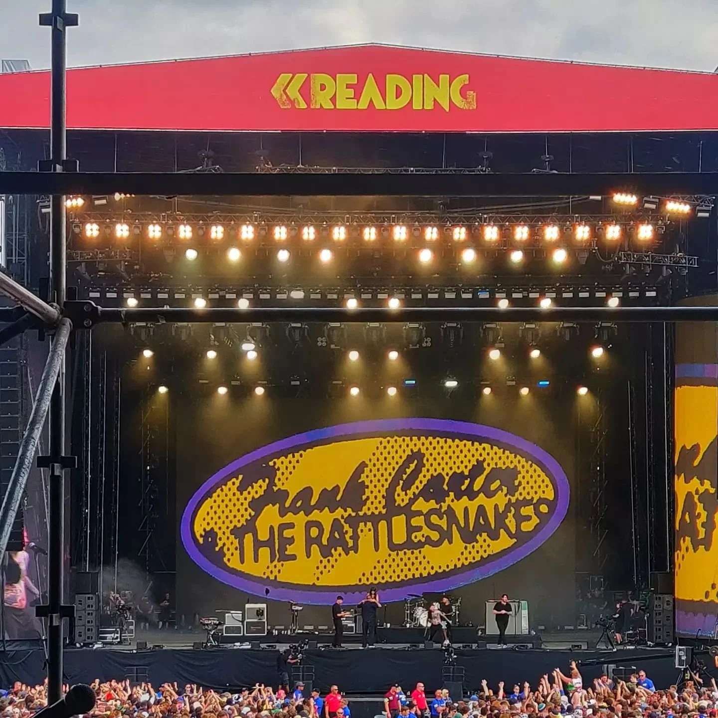 Had a genuinely unbelievable summer of shows ending in doing mainstage Reading with Frank Carter and the Rattlesnakes! Another highlight  here with them at Cabaret Vert. 

Also had the pleasure of working with Feeder and Agnes Obel and having been sh