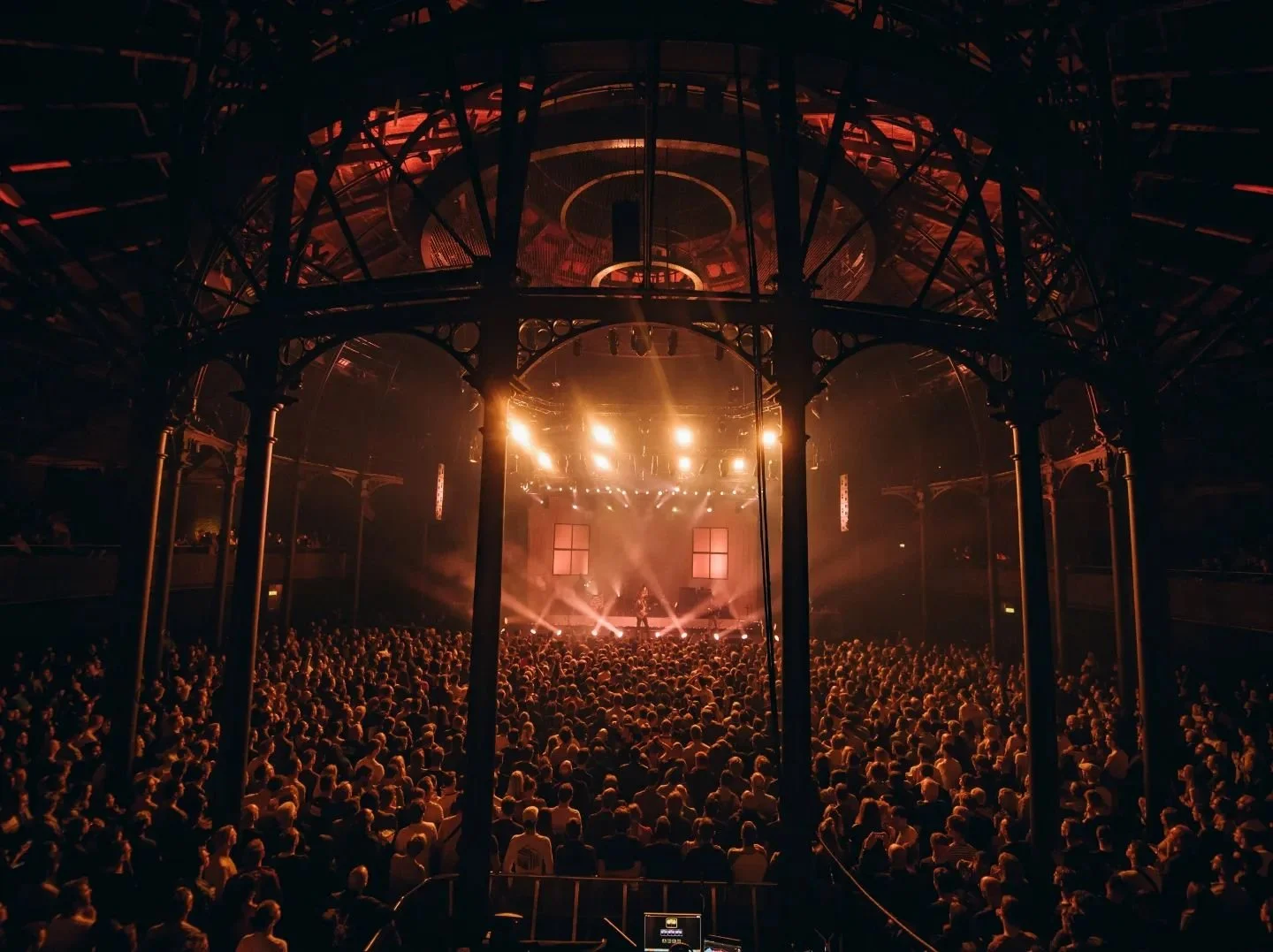 More from the Amazon's tour finale. What a band and team &hearts;️

Pix by @shotbyphox and @kiwimcmc