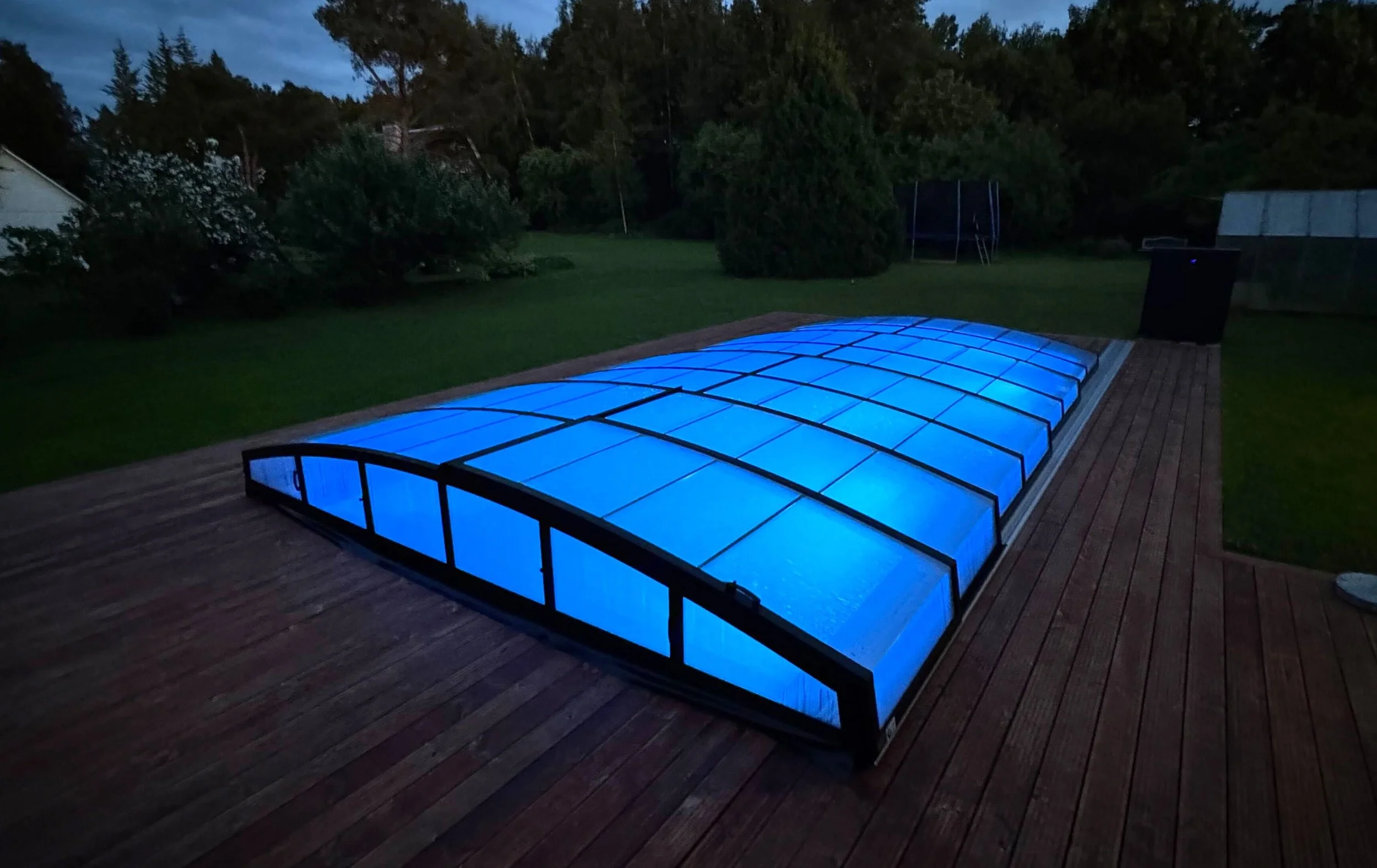 Basseinikate peal - teleskoop moodulkate