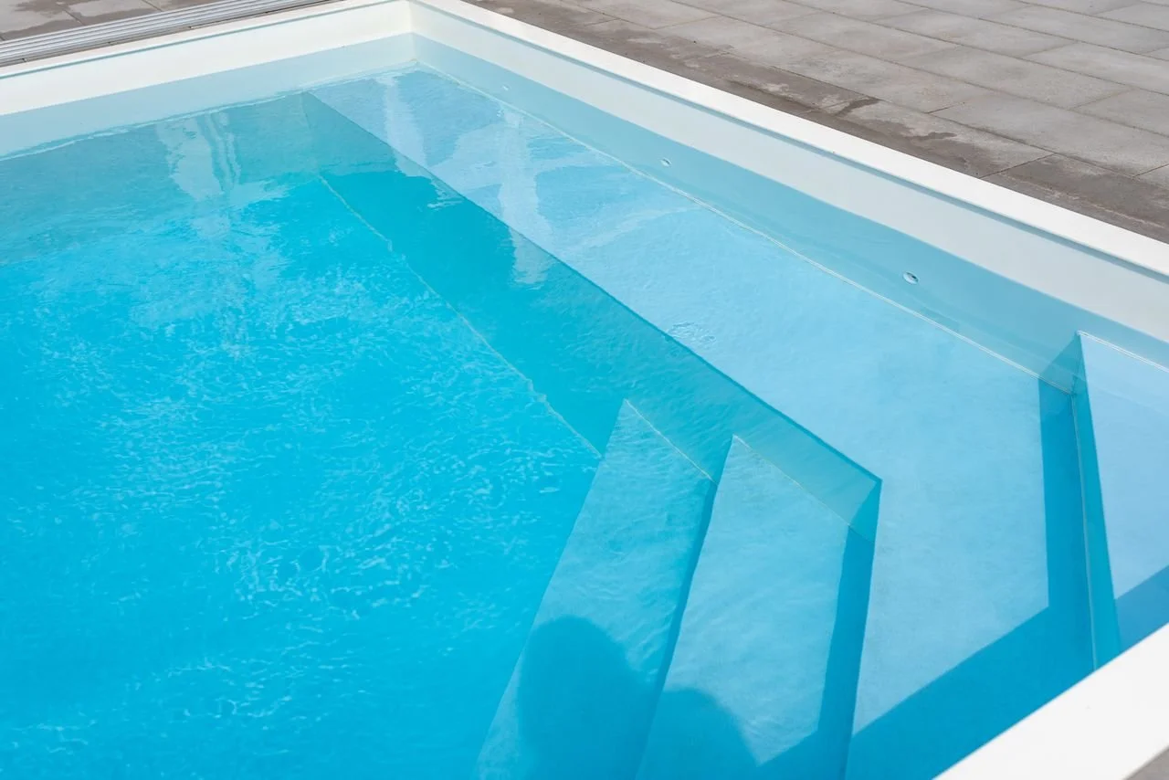 Selline aiabassein on ideaalne valik perele, kes soovib nautida sooja basseinivett kogu suvehooaja vältel