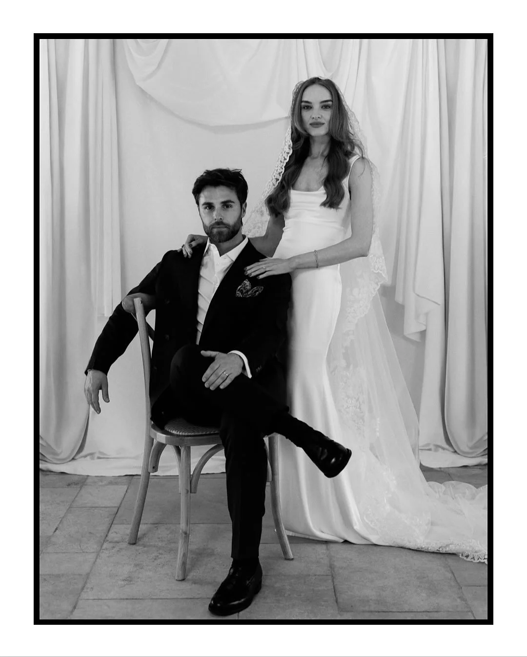 -Rona &amp; Daniel-
Rona spoke to us about Alfred Hitchcock, Grace Kelly, and the golden age of Hollywood in the 1920s. Timeless references that resonate deeply with us and continue to fuel our inspiration.

Understanding your influences, what moves 