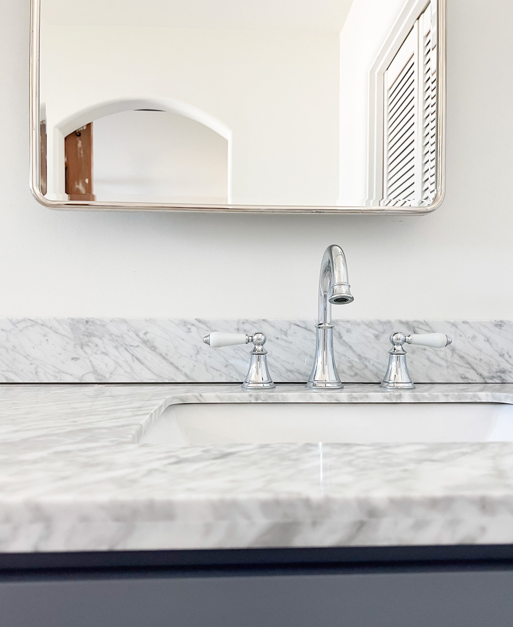 north scottsdale arizona traditional interior design primary bathroom 3.jpg