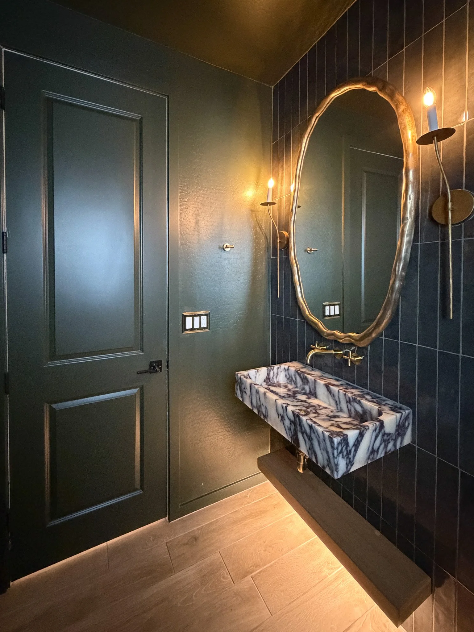 Gitt Powder Room Bathroom 5.jpg