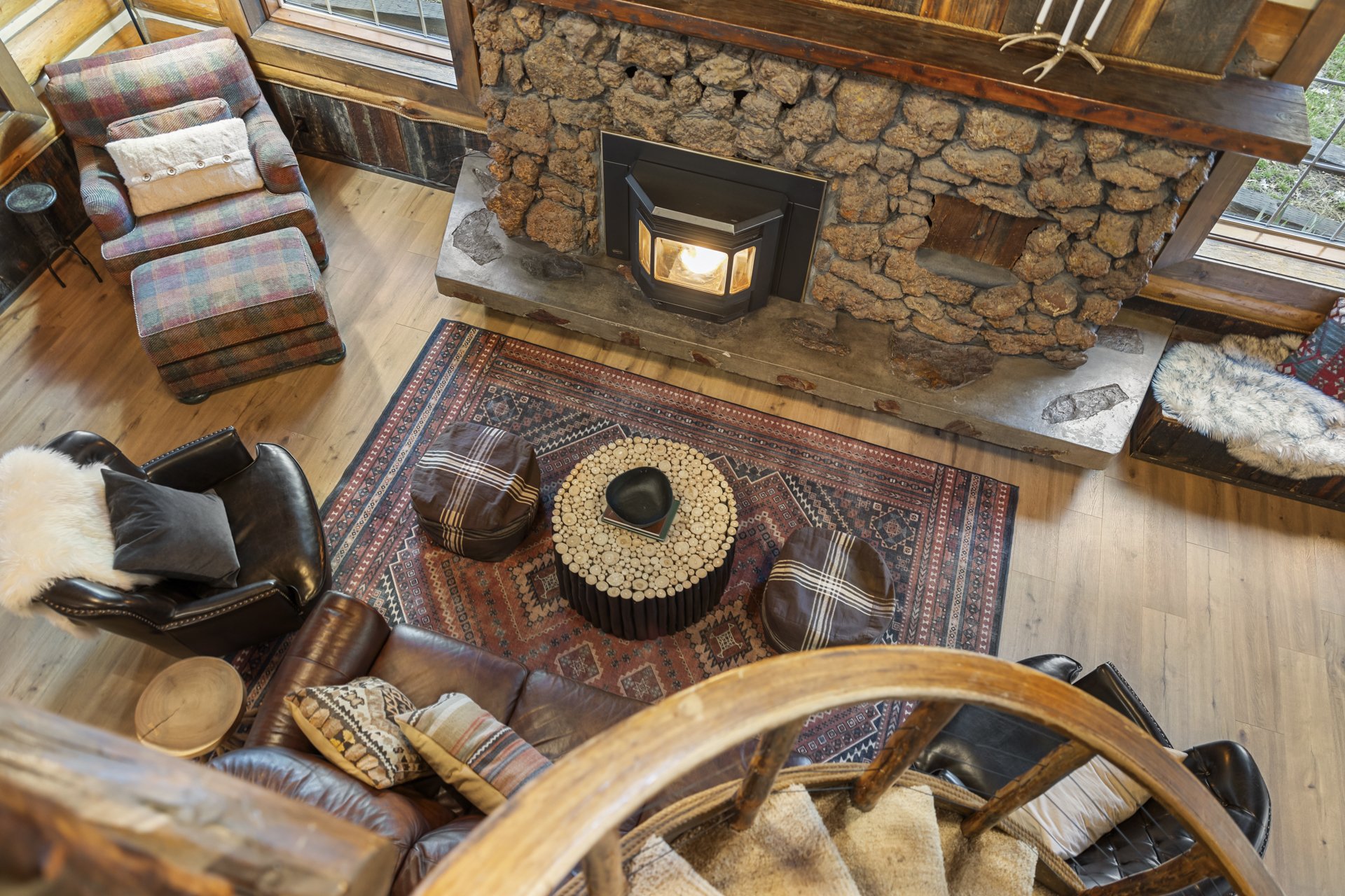 great room billy creek lodge pinetop lakeside arizona rustic luxury log cabin sleeps large groups 14.jpg