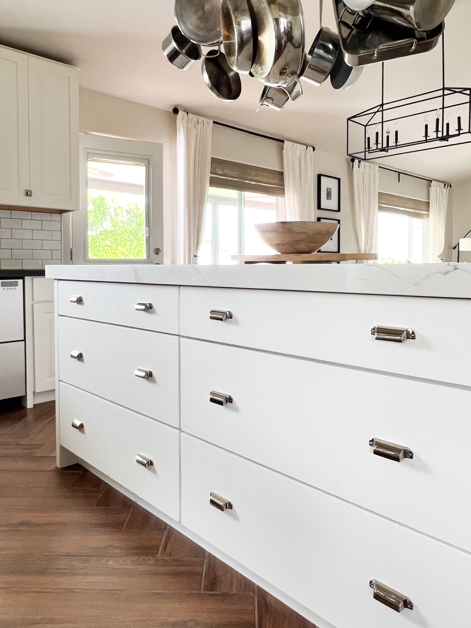 modern english french country house kitchen design mesa scottsdale gilbert queen creek interior designer full service paradise valley phoenix arcadia tempe 8.jpg