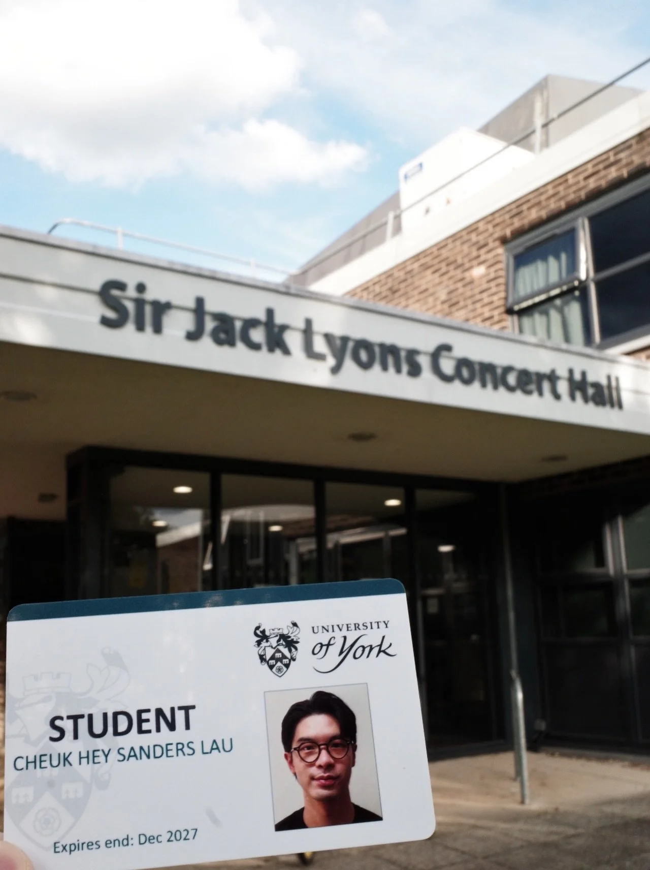 Life Update:

I&rsquo;ve relocated to the UK to begin my MA in Solo Voice Ensemble Singing at the University of York, studying with Robert Hollingworth and Alex Ashworth, among others. 

I&rsquo;ve always wanted to sing more, and better. Last summer,