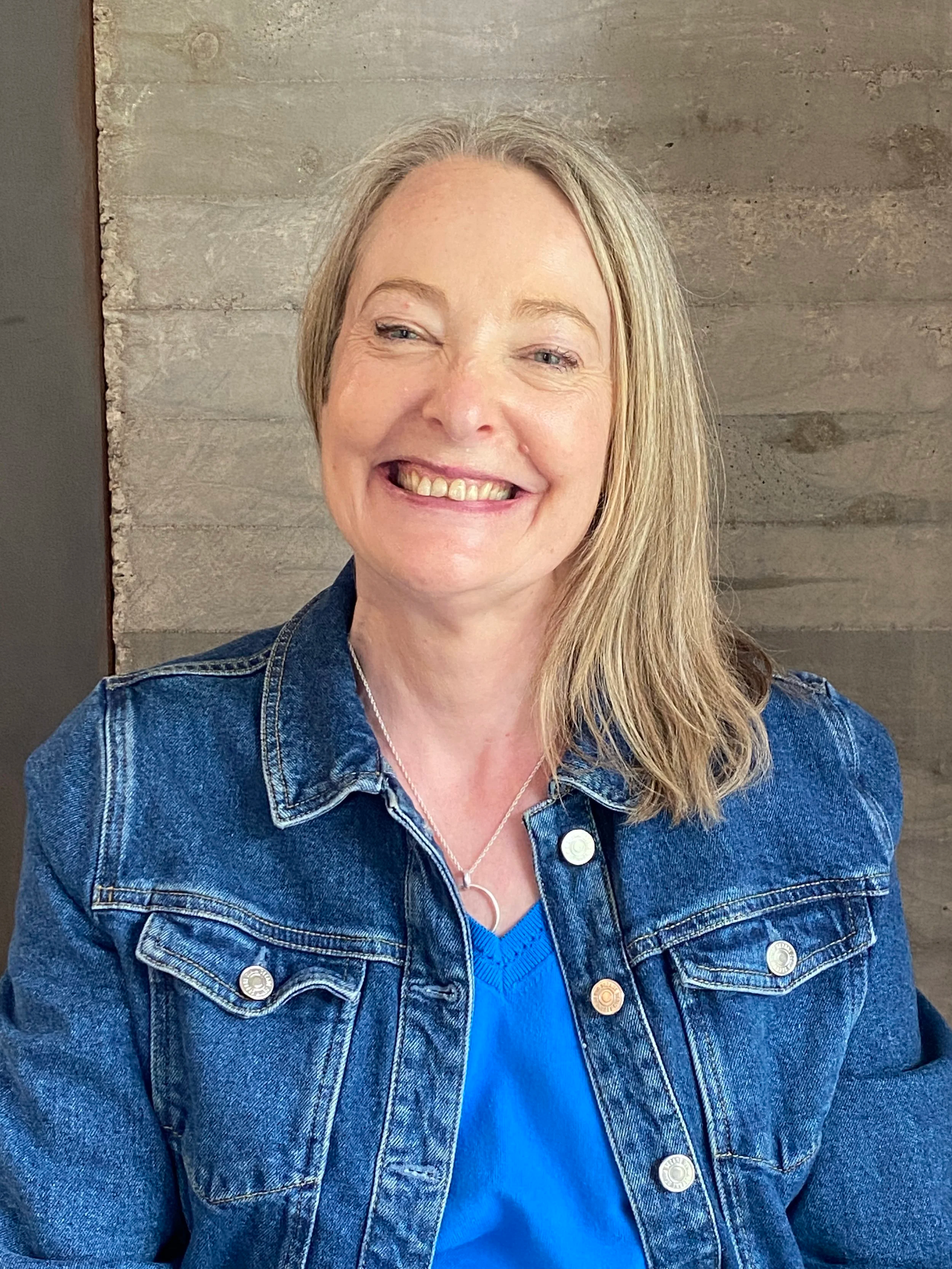 sheena pritchard Empower & Thrive