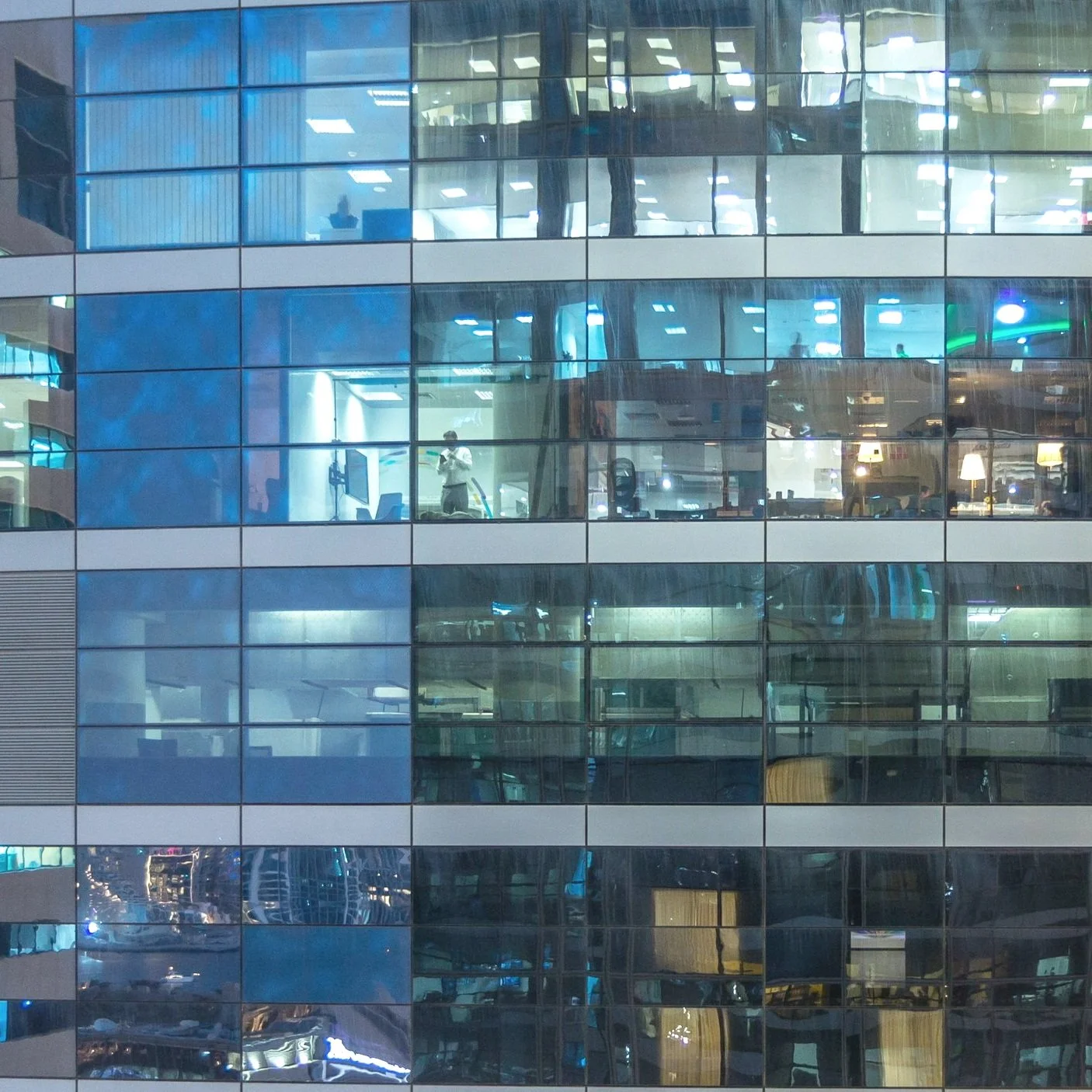 Artemis II Logistics and Risk Architecture Recovery Analysis of the First Lunar Flyby Since 1972