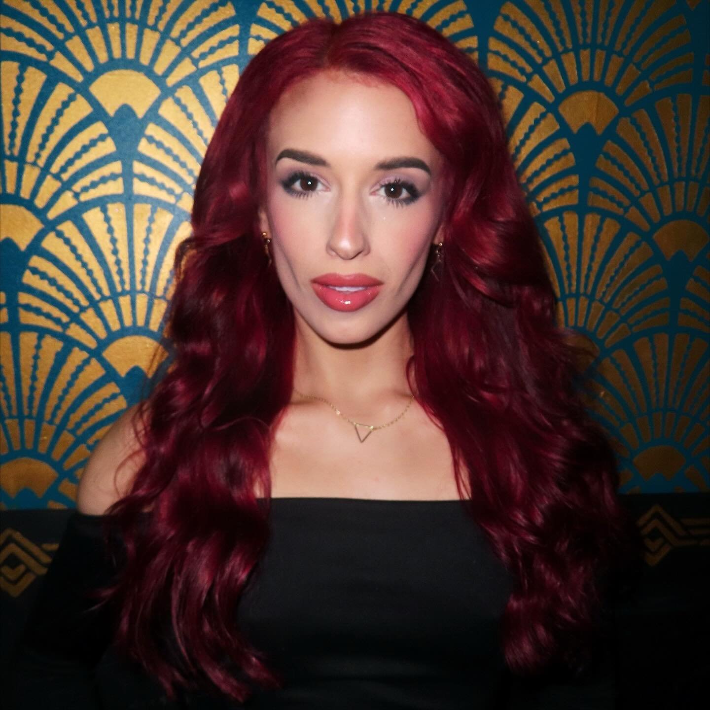 lil red 🧜🏻&zwj;♀️❤️