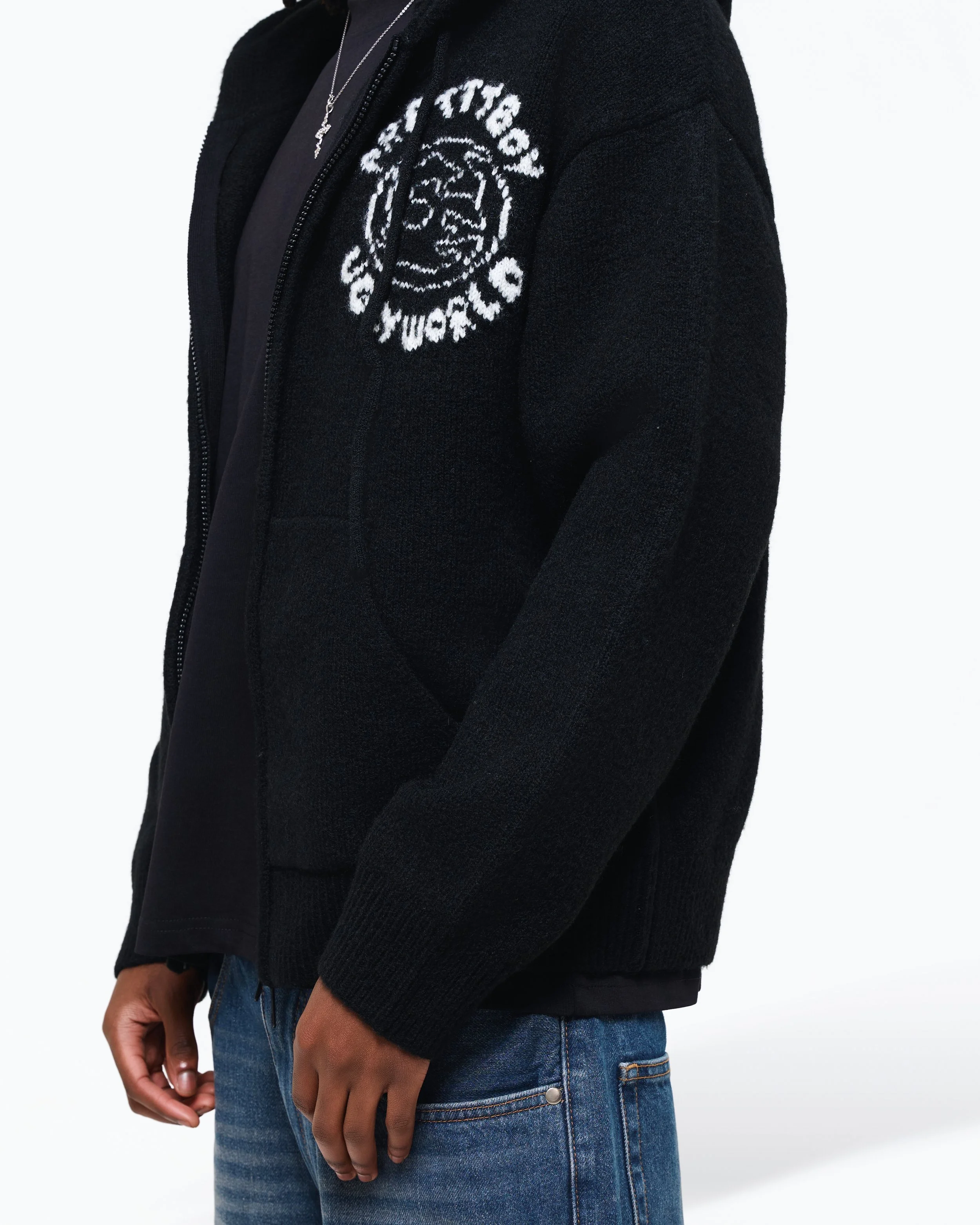PRETTYBOYUGLYWORLD7408373.jpg