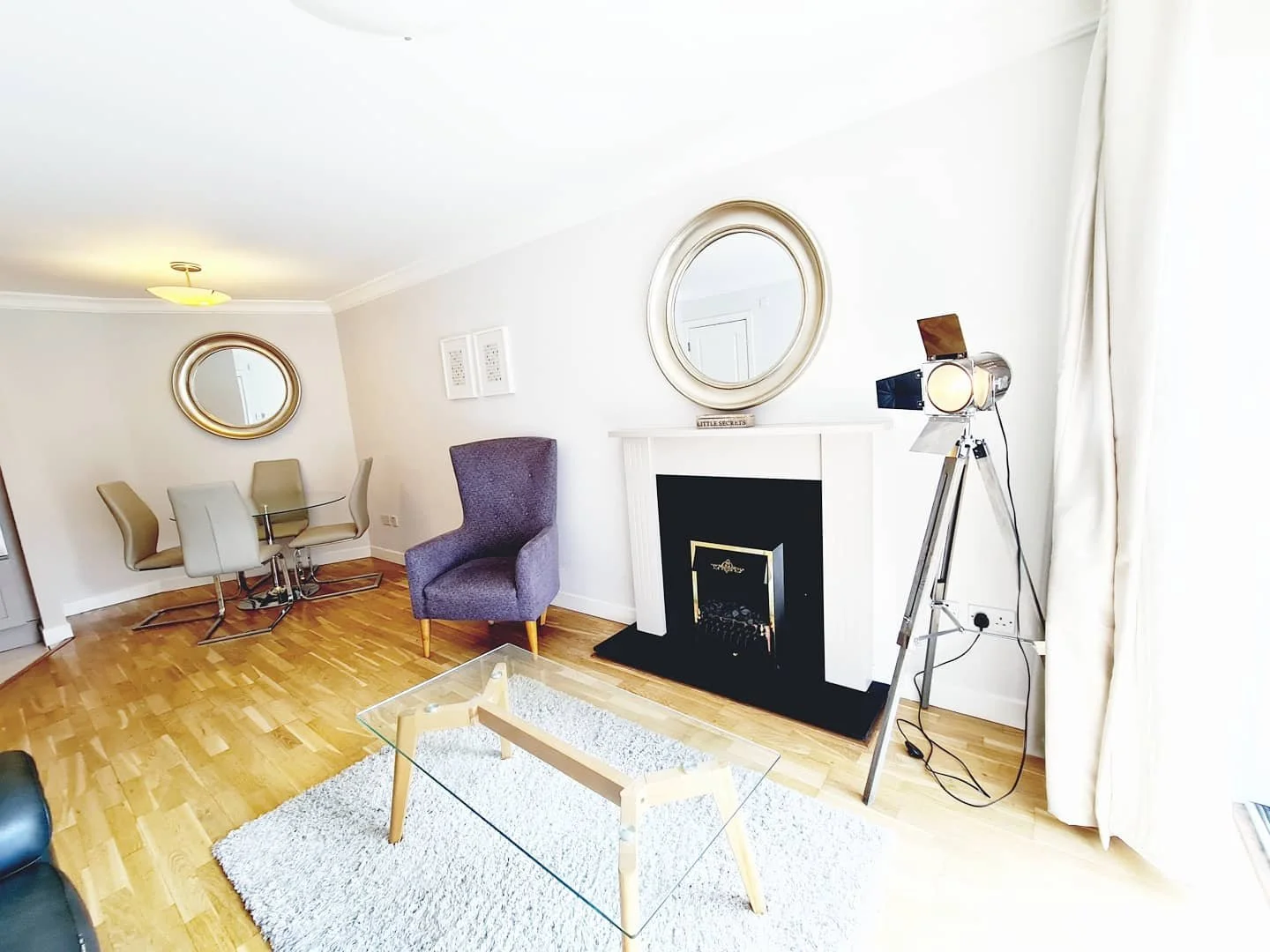 TO LET Apartment 33, Iveagh Court, Harcourt Lane, Dublin 2, € 2,192 per month