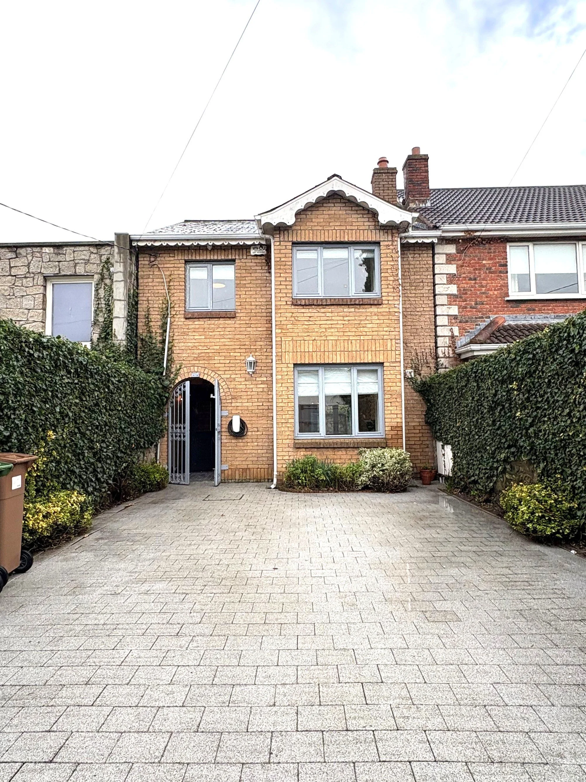 TO LET 61 Waterloo Lane, Ballsbridge, Dublin 4, €4,200