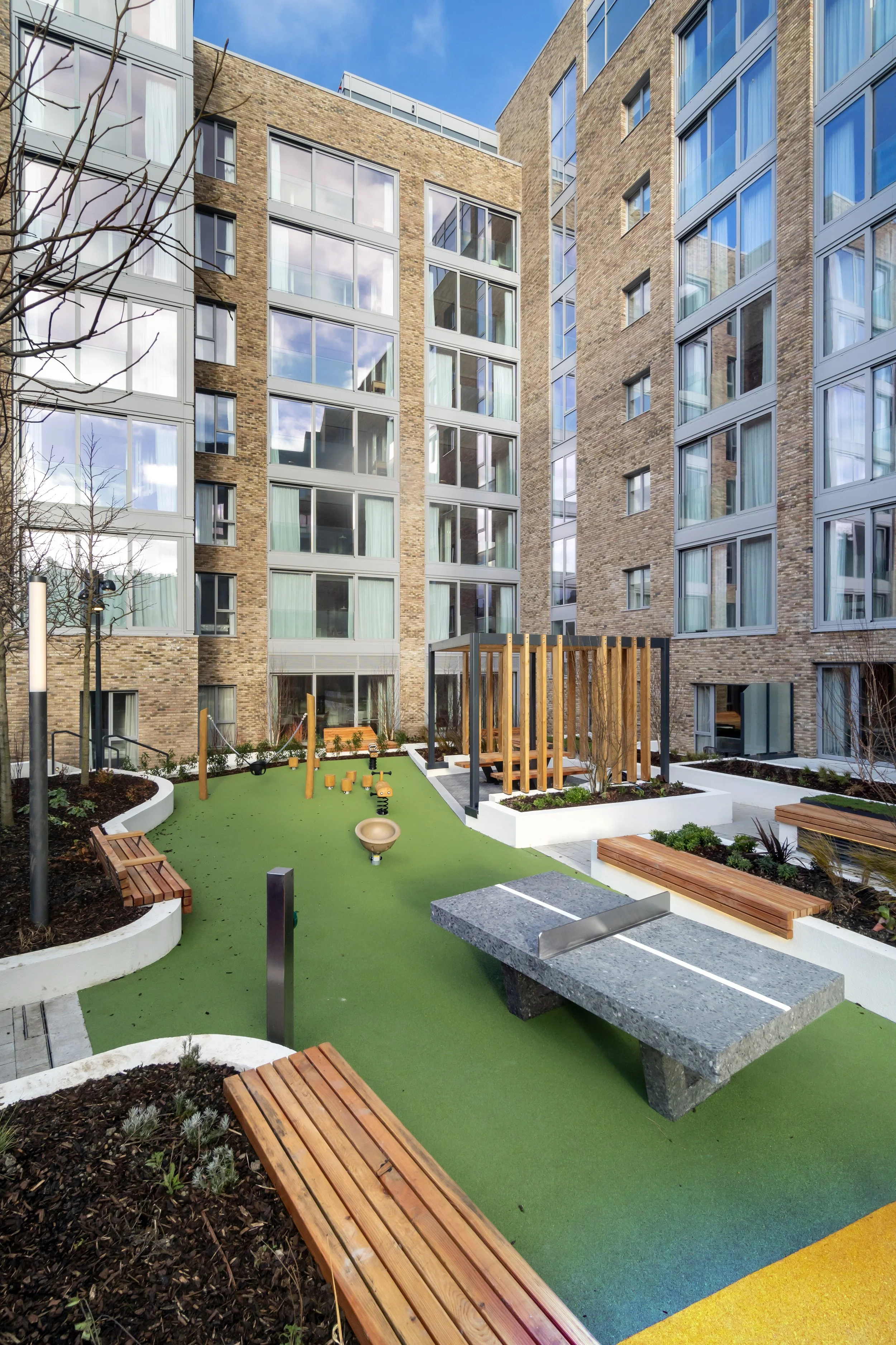 block_5_courtyard_2.jpg