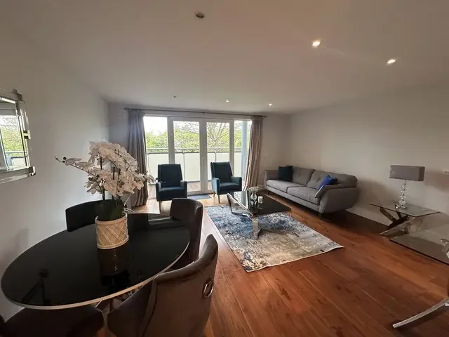 eyJidWNrZXQiOiJtZWRpYW1hc3Rlci1zM2V1IiwiZWRpdHMiOnsicmVzaXplIjp7ImZpdCI6Imluc2lkZSIsIndpZHRoIjoxMjAwLCJoZWlnaHQiOjEyMDB9fSwib3V0cHV0Rm9ybWF0IjoianBlZyIsImtleSI6IjgvNC84NGE4YzMwMTI2M2ZkNjI4OGE3ZjVkMzlk (1).webp