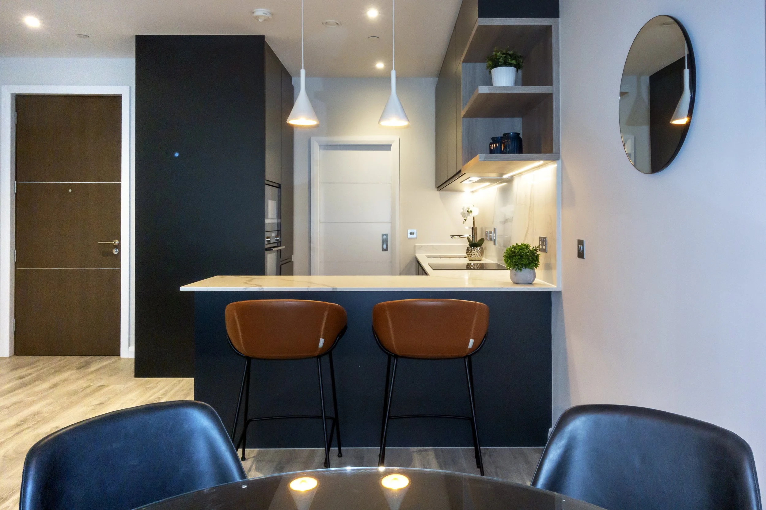 lock_house_one_apartment_19_11 - Copy - Copy.jpg