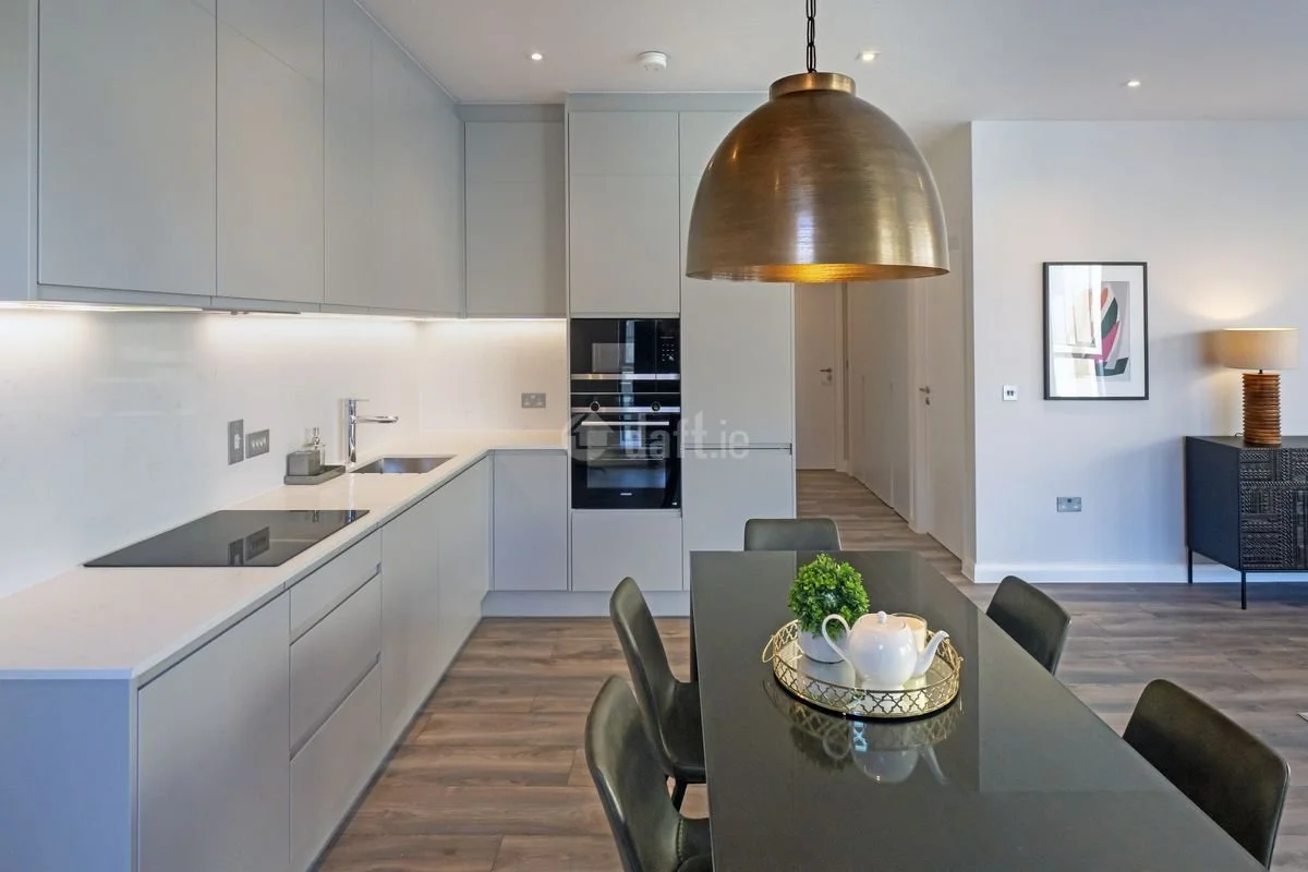 eyJidWNrZXQiOiJtZWRpYW1hc3Rlci1zM2V1IiwiZWRpdHMiOnsib3ZlcmxheVdpdGgiOnsiYnVja2V0IjoibWVkaWFtYXN0ZXItczNldSIsIm9wdGlvbnMiOnsiZ3Jhdml0eSI6ImNlbnRyZSJ9LCJrZXkiOiJ3YXRlcm1hcmstZGFmdC1sb2dvLXh4bGFyZ2UtdjQuc (3).jpg