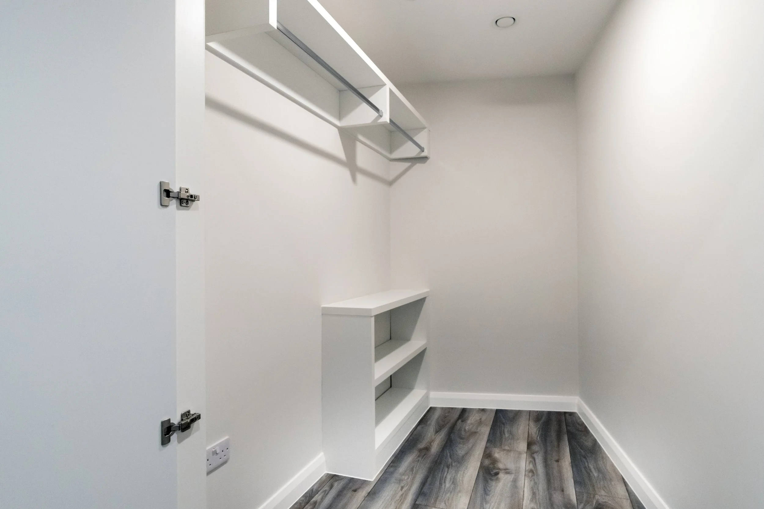lock_gate_four_apartment_28_24.jpg