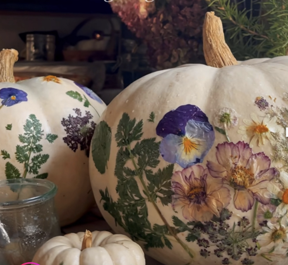 Pressed Flower Pumpkins Workshop