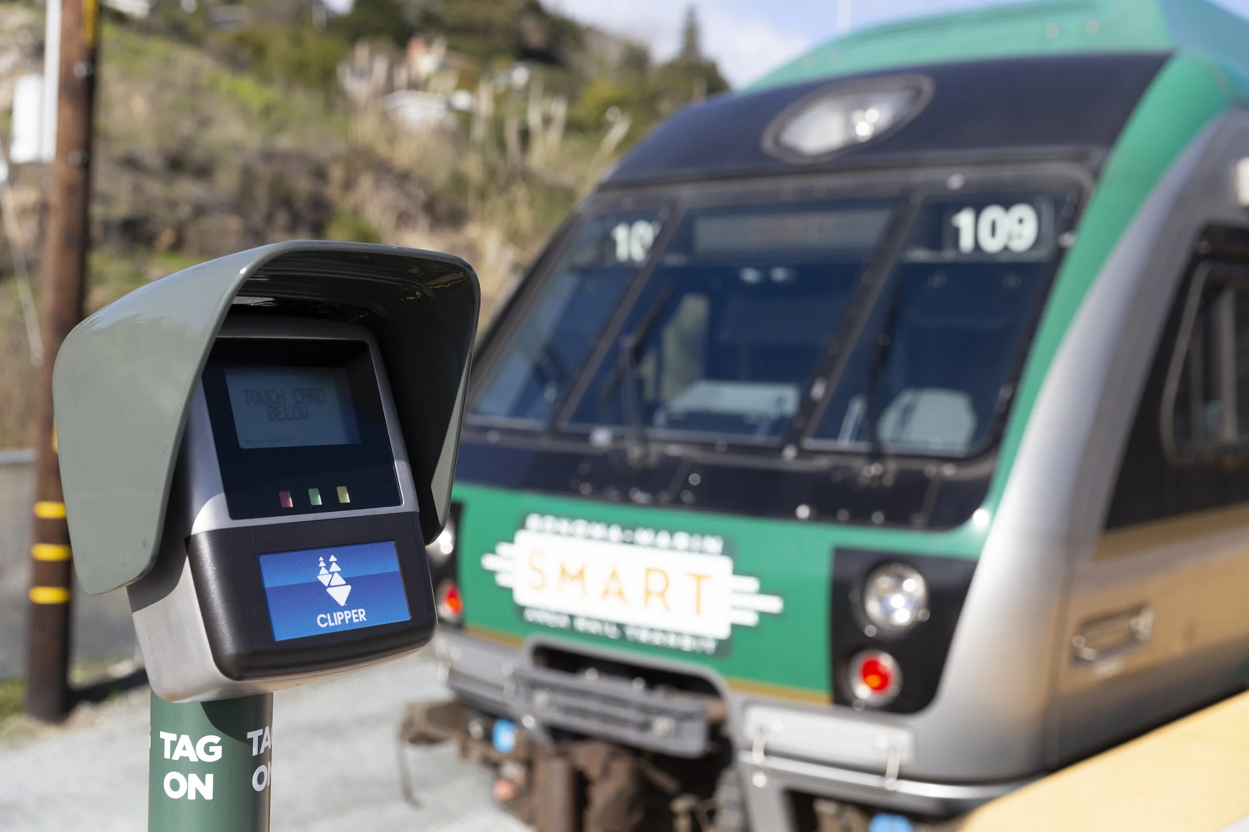 CLIPPER card scanner at the Larkspur station on Sunday, Jan. 5, 2020, Larkspur, CA. (Photo: Genesis Botello)