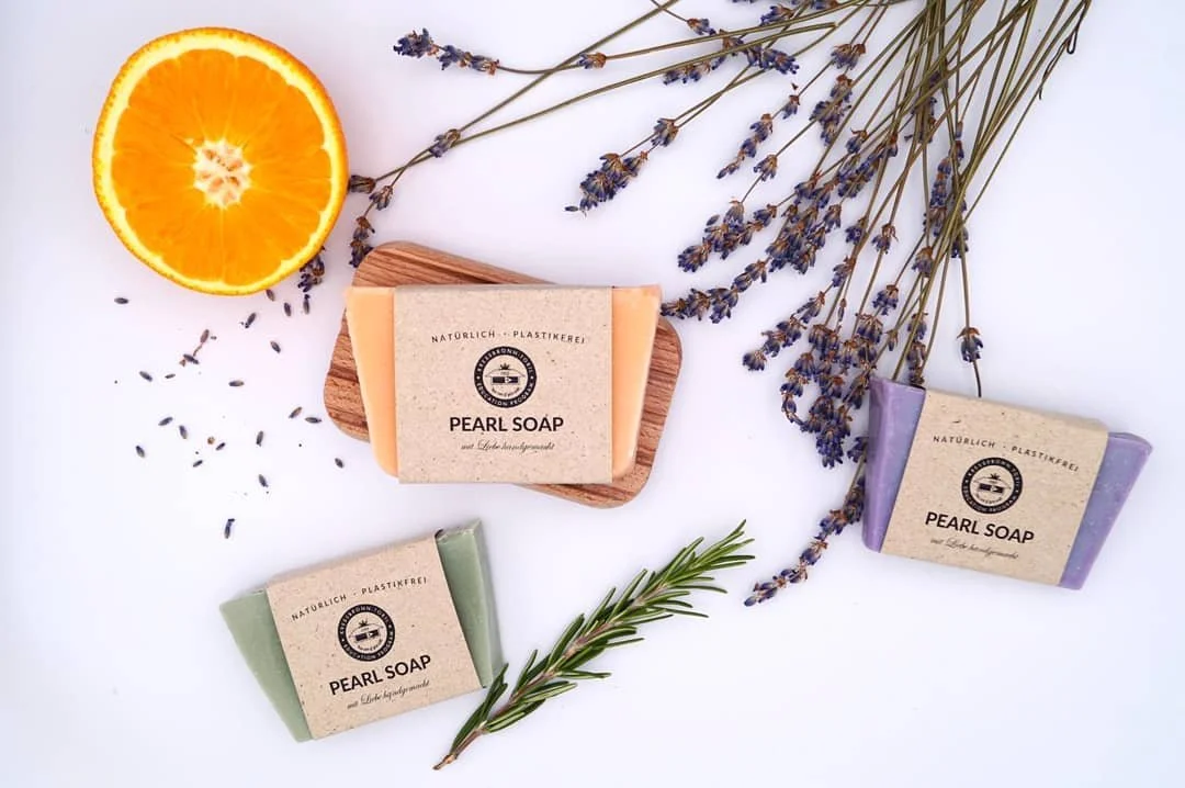 Sucht ihr noch Weihnachtsgeschenke?🎄 🎁
Schaut doch mal auf unserem neuen KTEP Shop vorbei! 

ktepshop.de

Dort findet ihr:
🧼  frisch duftende Seifen 
🛀  sprudelige Badebomben

Alle Produkte sind:
❤️ mit Liebe handgemacht
🌍  plastikfrei
🌱  vegan
