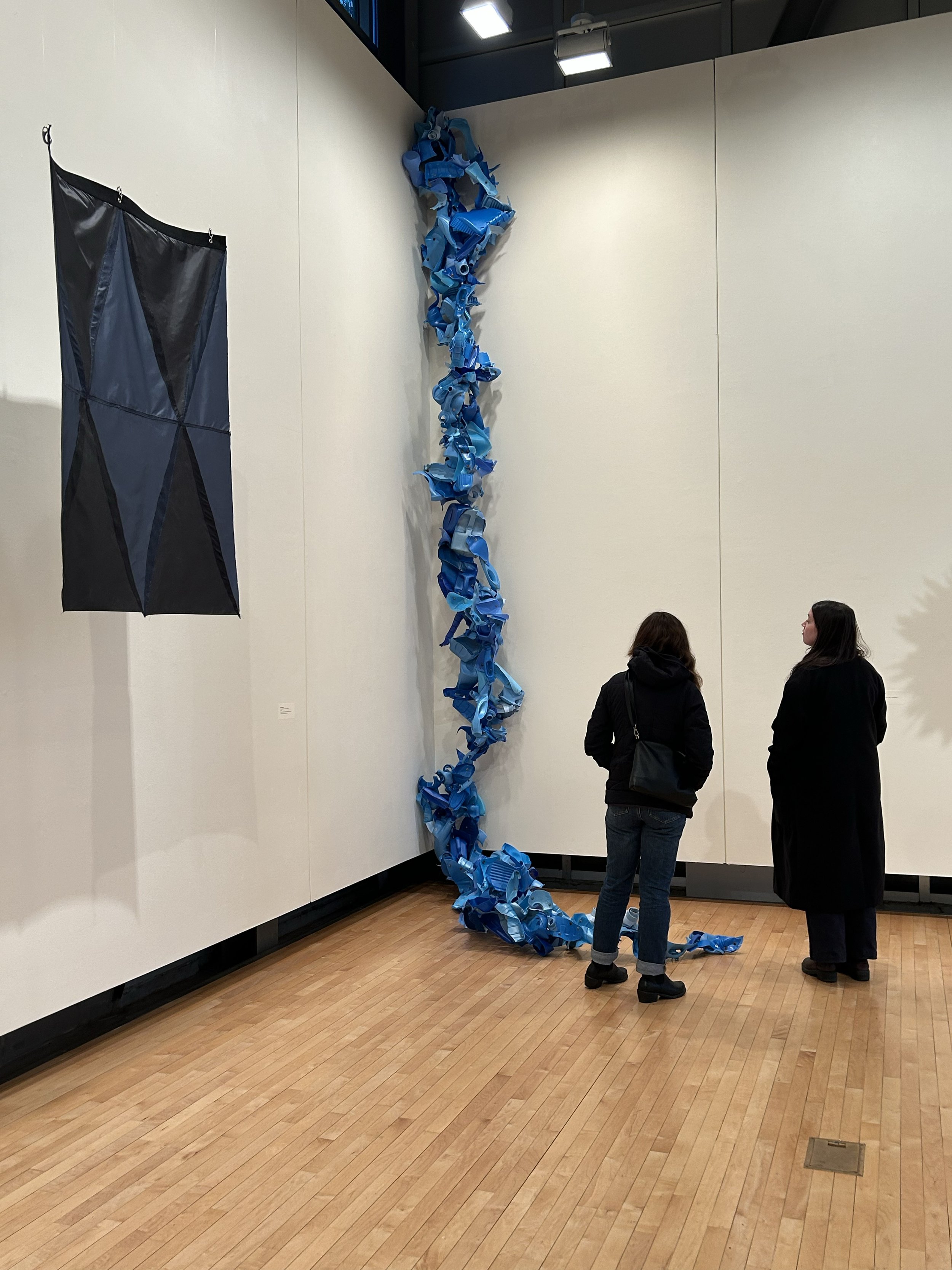Plastique-opening-1.jpg