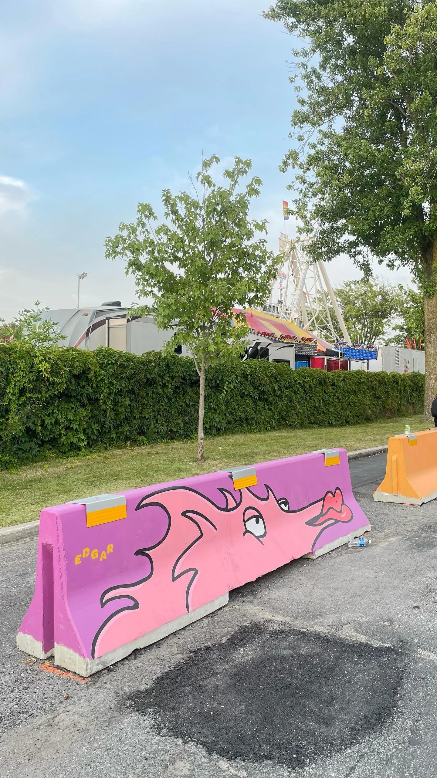 jersey avec une murale exterieur peint une fresque exterieur peint par un muraliste edgar artiste, expo agricole st-hyacinthe