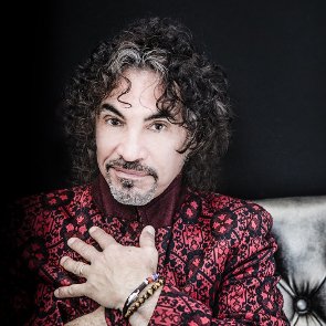 Blue Eyed Soul and Swamp Pop: John Oates and Johnnie Allan