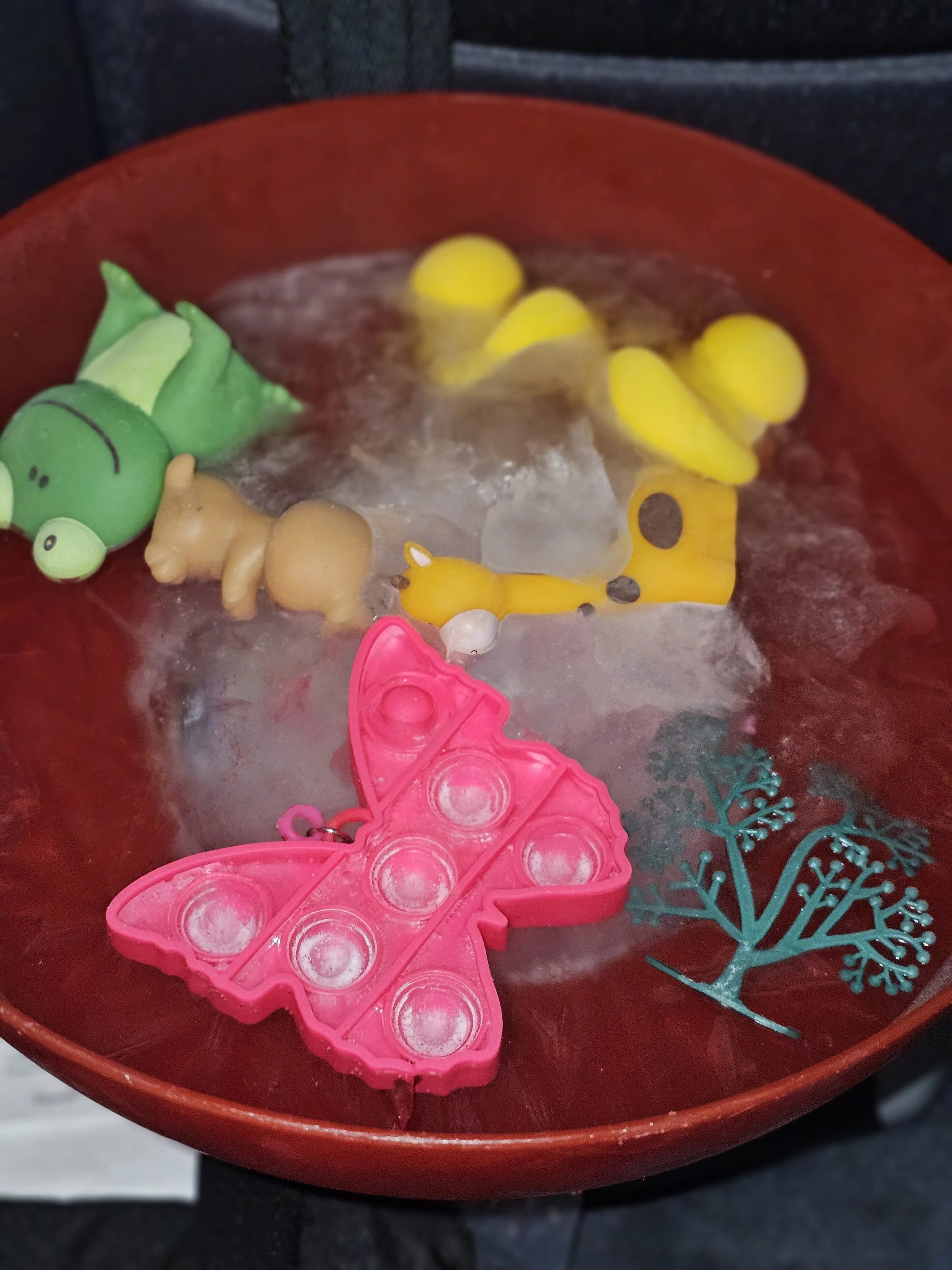 Water Play Learning Activities for Preschoolers: Sensory Fun with Water, Ice, and Bubbles