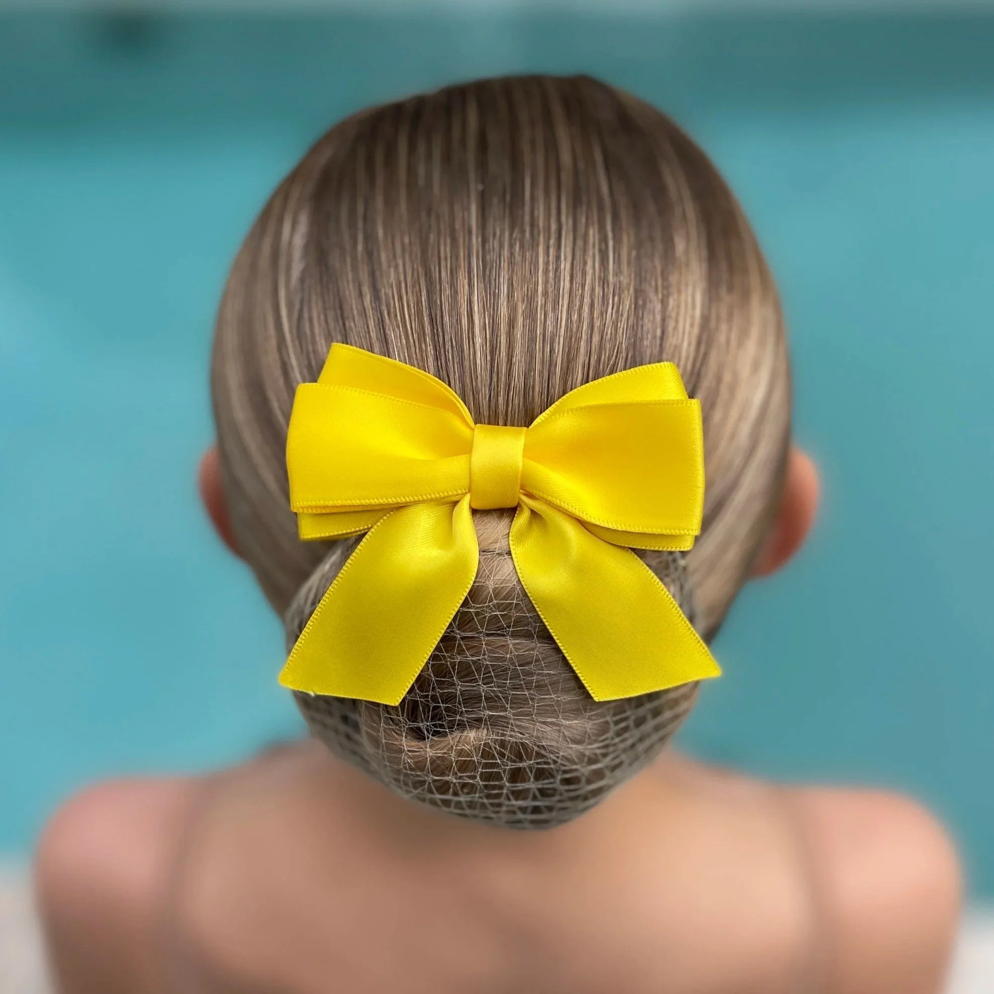 Daffodil Primrose Bow