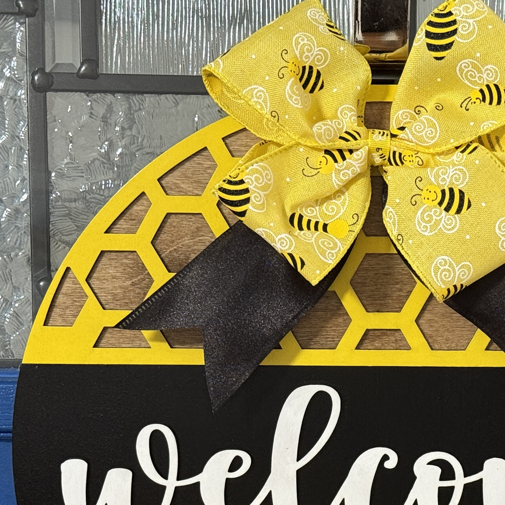 Door-Hanger-Bee-Welcome-3.png