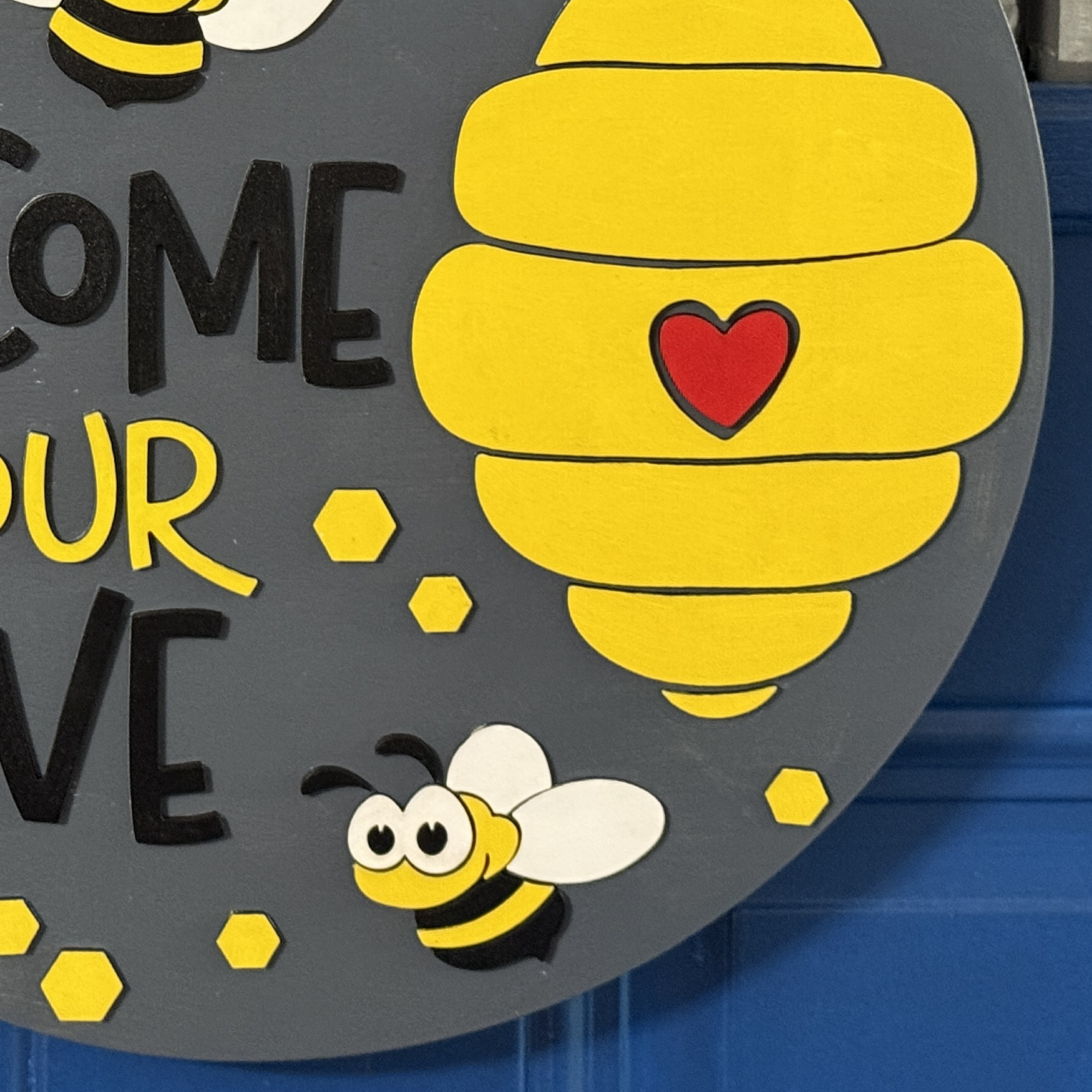 Door-Hanger-Bee-Hive-5.png