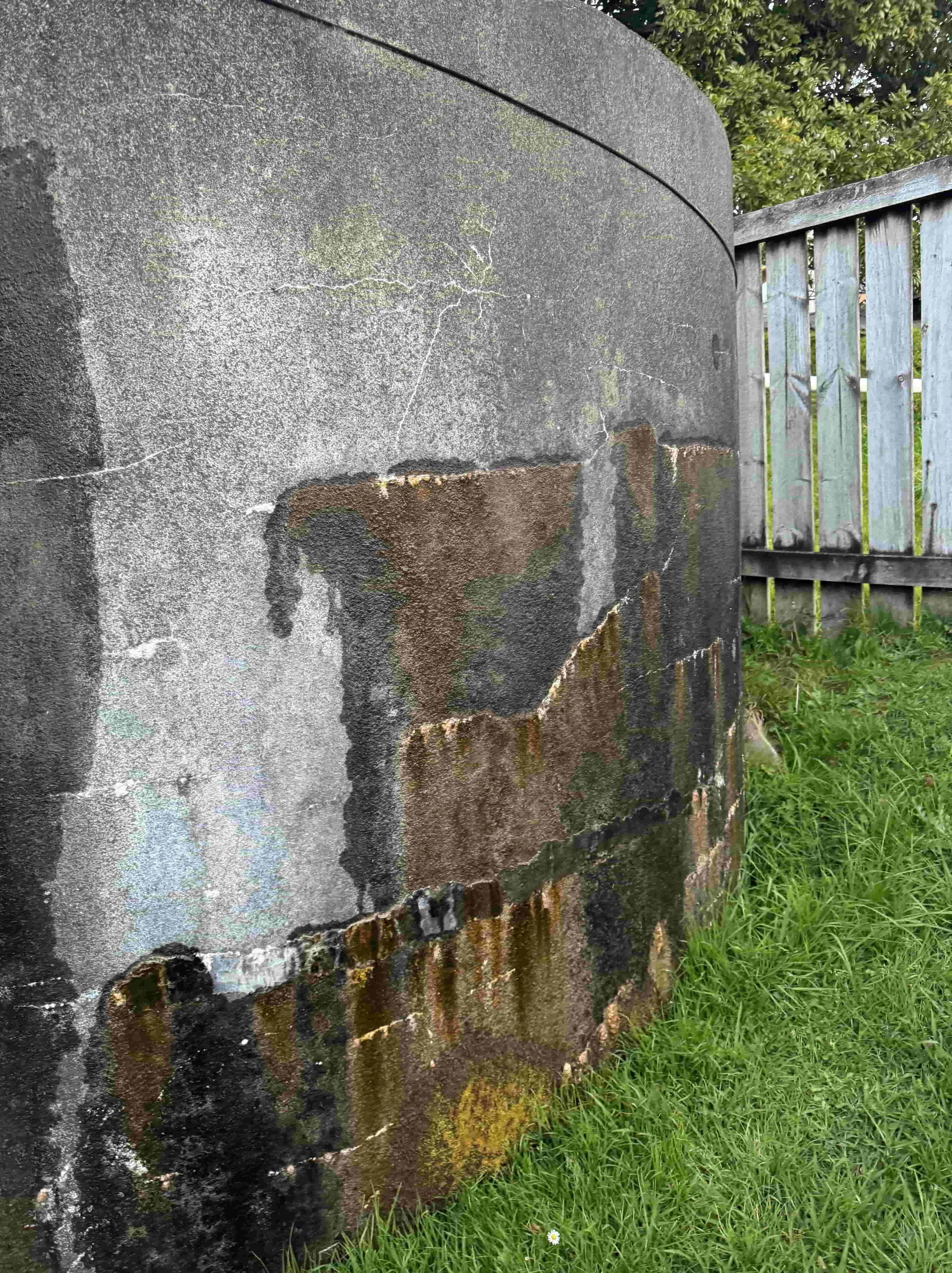 Tank leaking severely through sidewall before Tankliner install.