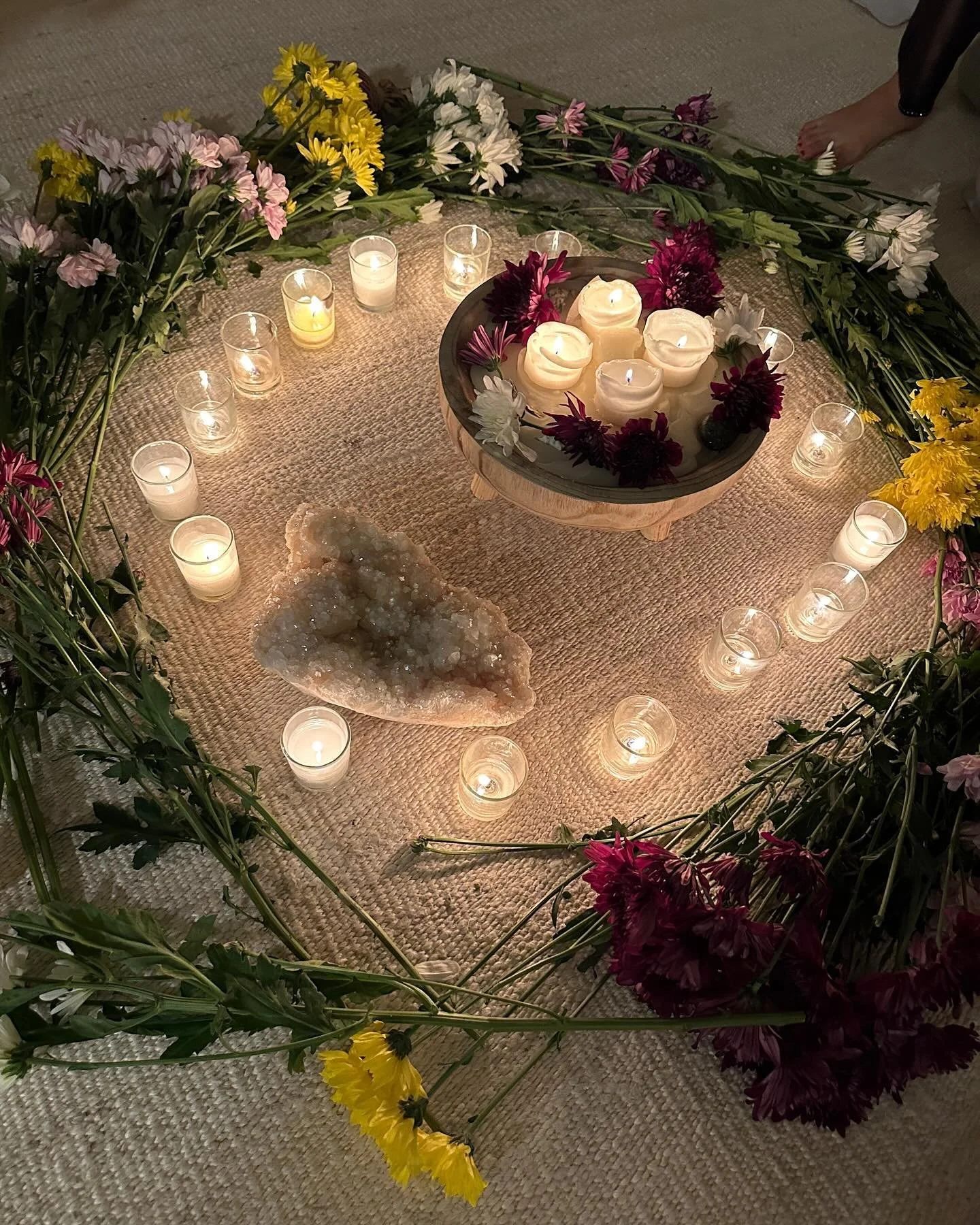 Happy Summer Solstice! I love the energy of the summer solstice when there is so much light. I stepped outside this morning for a short walk and it felt Iike everything - the flowers, the leaves on the trees, the birds - was glowing. 

Internally, it