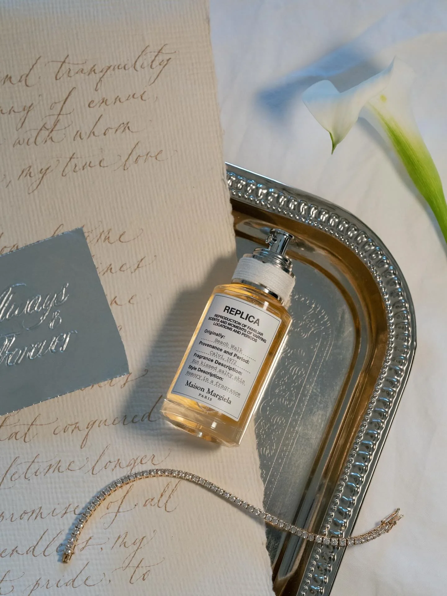 Little love notes and diamonds &mdash; the prettiest kind of details.