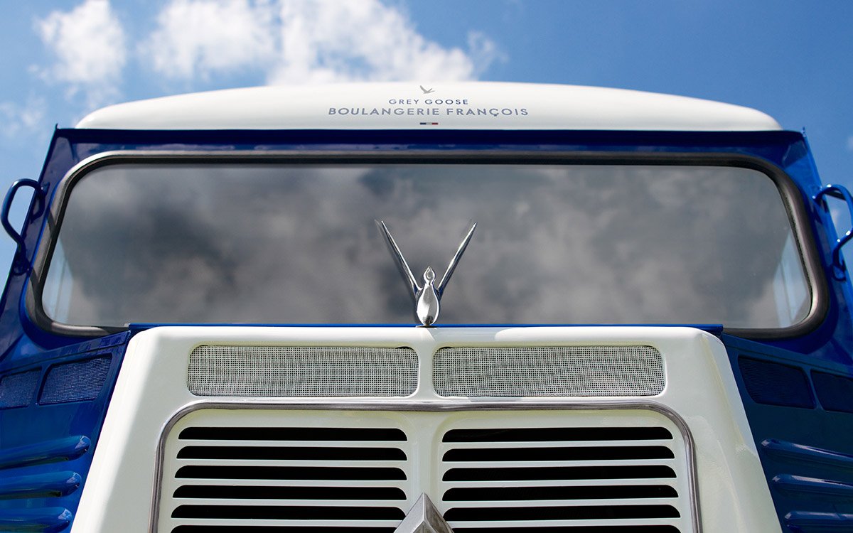 the-camionette-grey-goose-2.jpg