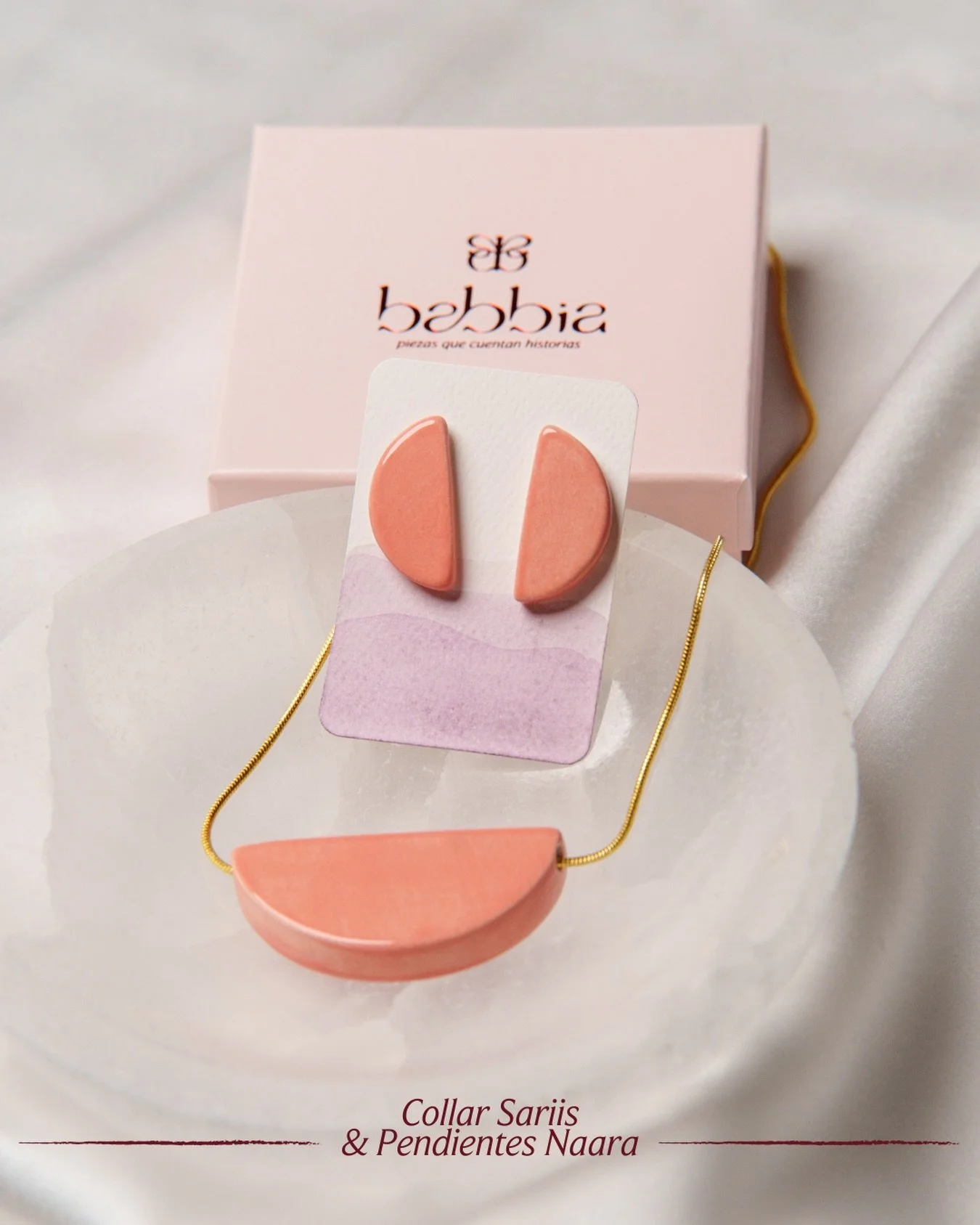 Hay cosas que quiz&aacute; no se ven a simple vista&hellip;
pero est&aacute;n en cada pieza babbia:
💘 tiempo
💘 manos
💘 intenci&oacute;n

Gracias por elegir hecho a mano.