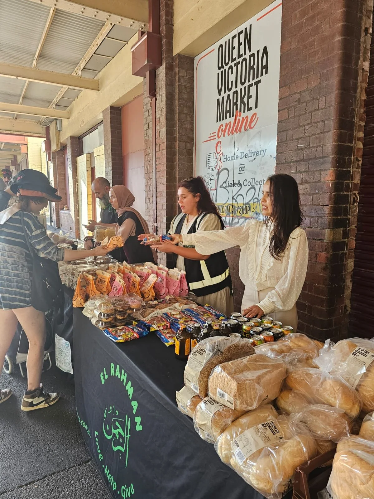 Our homeless runs are always a great success, feeding the less fortunate brings a warmth to our hearts that cannot be explained.
💚 𝗚𝗲𝘁 𝗶𝗻𝘃𝗼𝗹𝘃𝗲𝗱 & 𝘃𝗼𝗹𝘂𝗻𝘁𝗲𝗲𝗿: https://forms.office.com/r/29RmfhXQEB