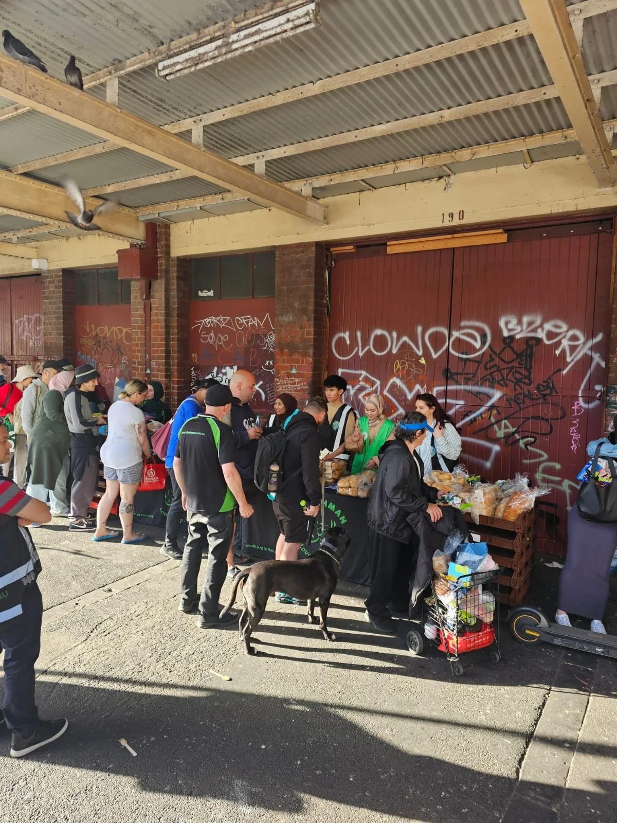 Our homeless runs are always a great success, feeding the less fortunate brings a warmth to our hearts that cannot be explained.
💚 𝗚𝗲𝘁 𝗶𝗻𝘃𝗼𝗹𝘃𝗲𝗱 & 𝘃𝗼𝗹𝘂𝗻𝘁𝗲𝗲𝗿: https://forms.office.com/r/29RmfhXQEB