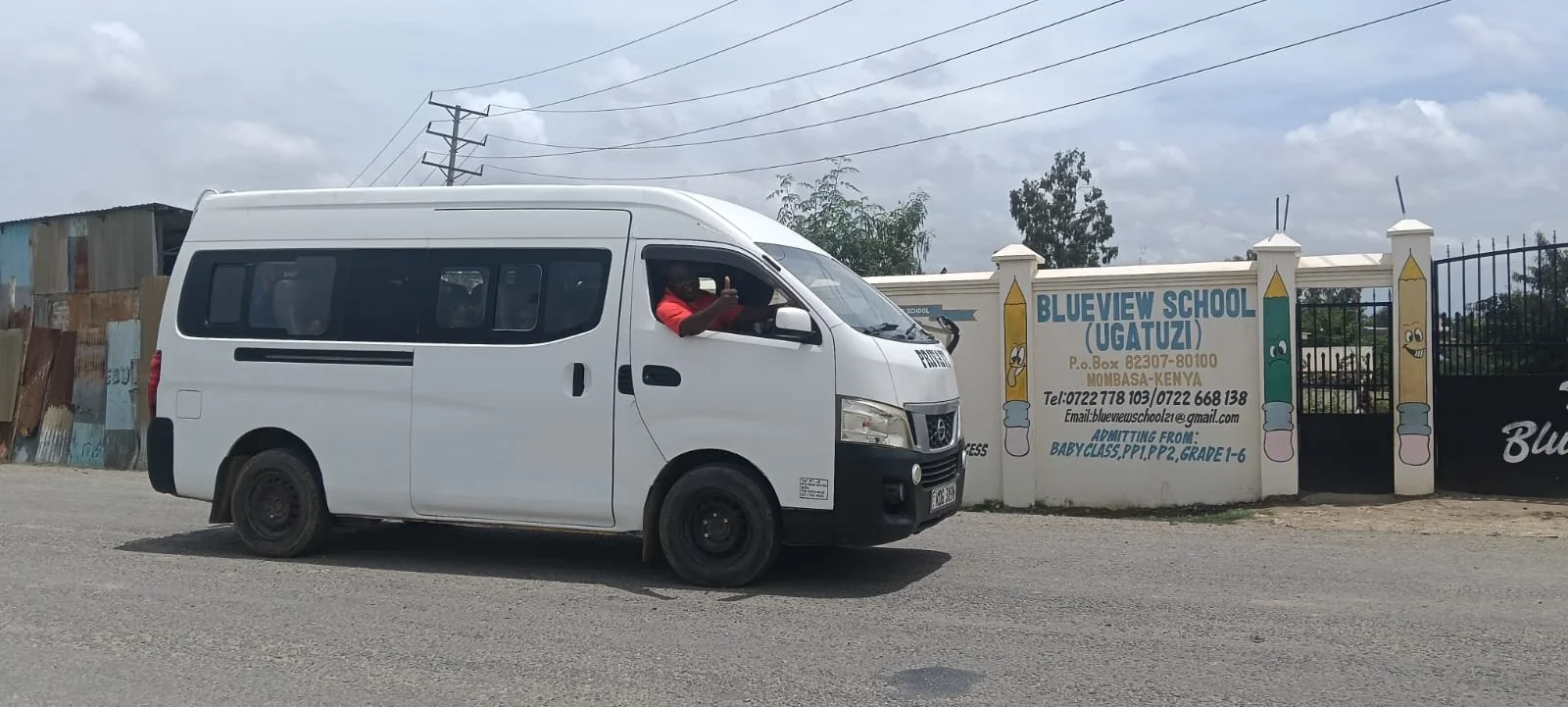 Van-Ken arriving.jpeg