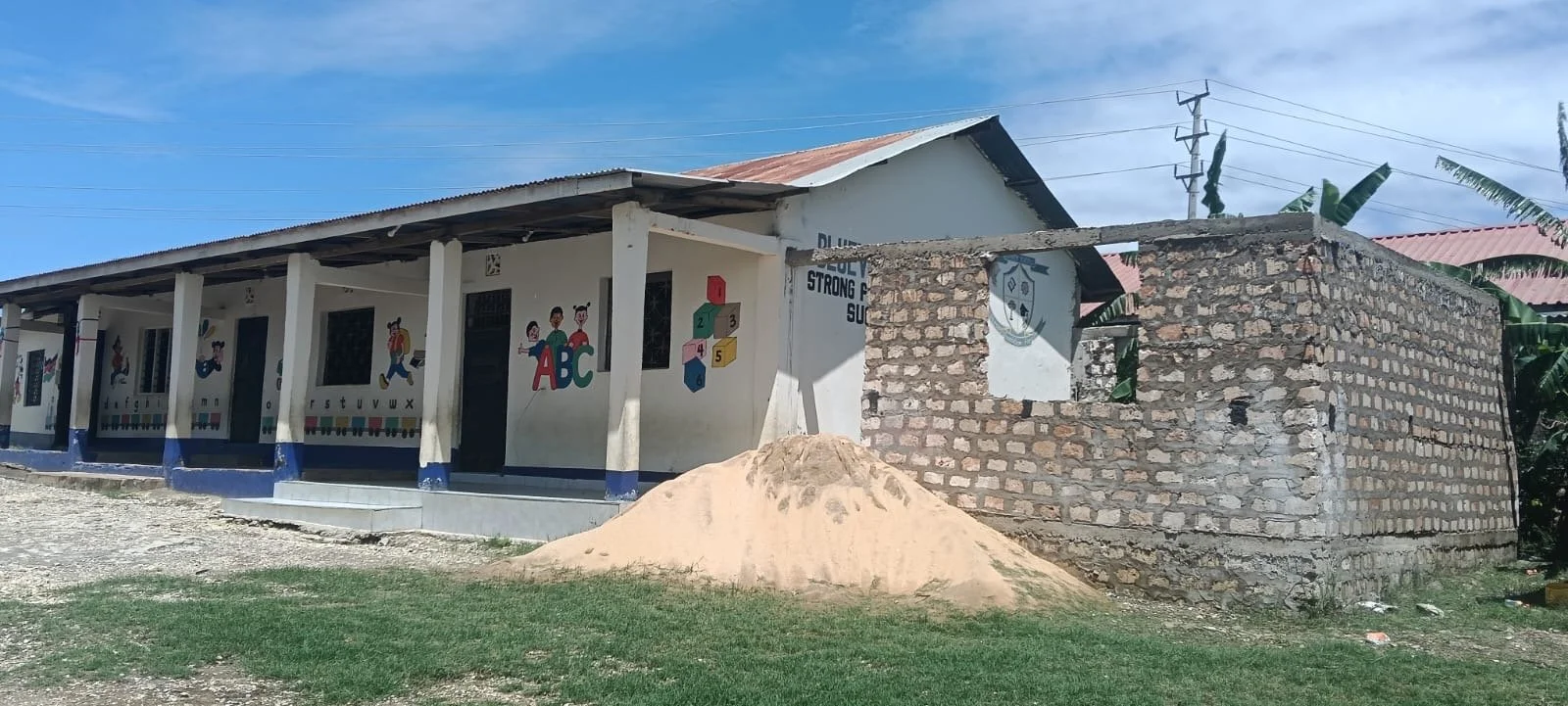 BVS-U Grade 6 Classroom Construction.jpeg