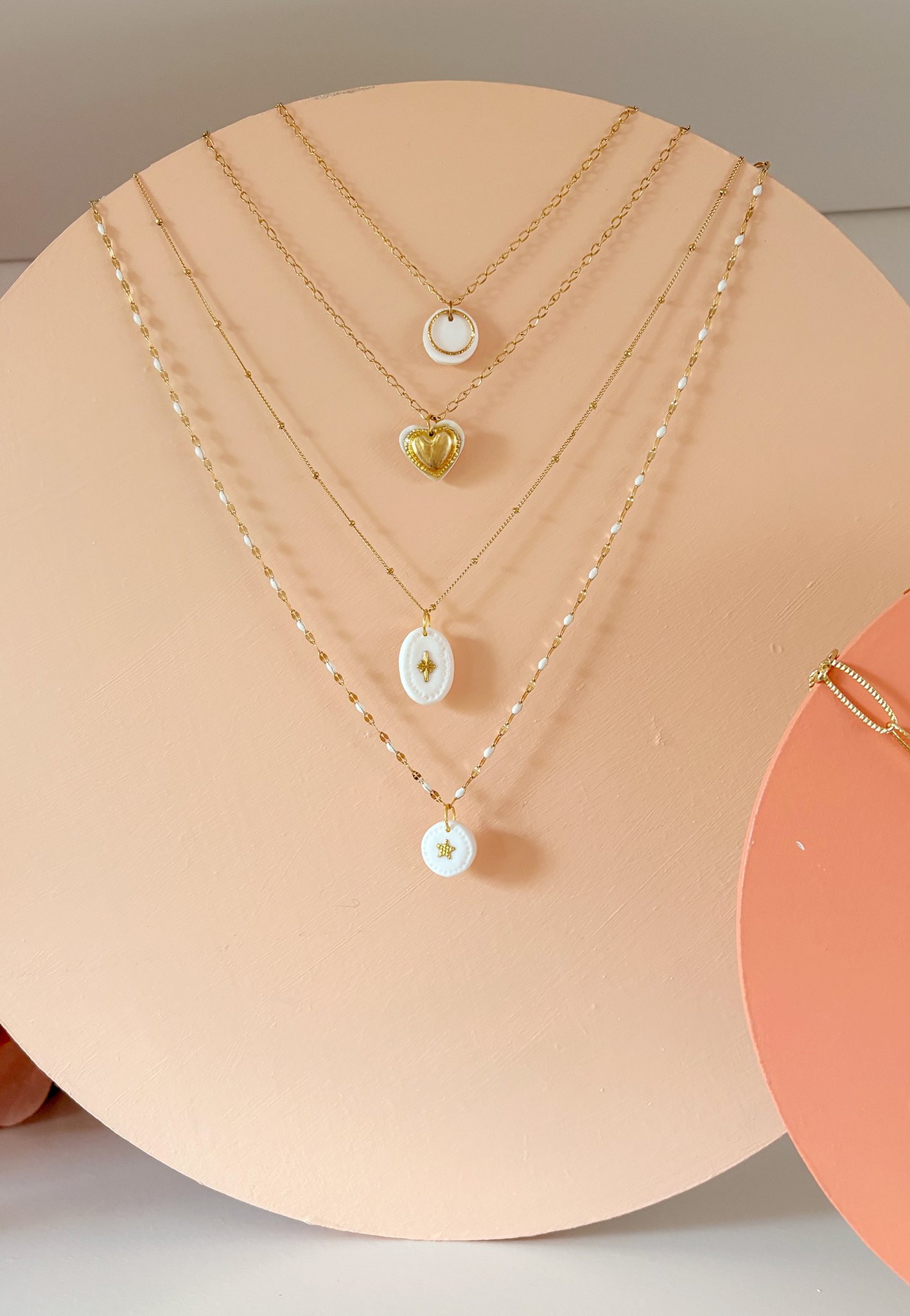 Atelier bijoux à Bordeaux : créez votre collier ou bracelet à la main