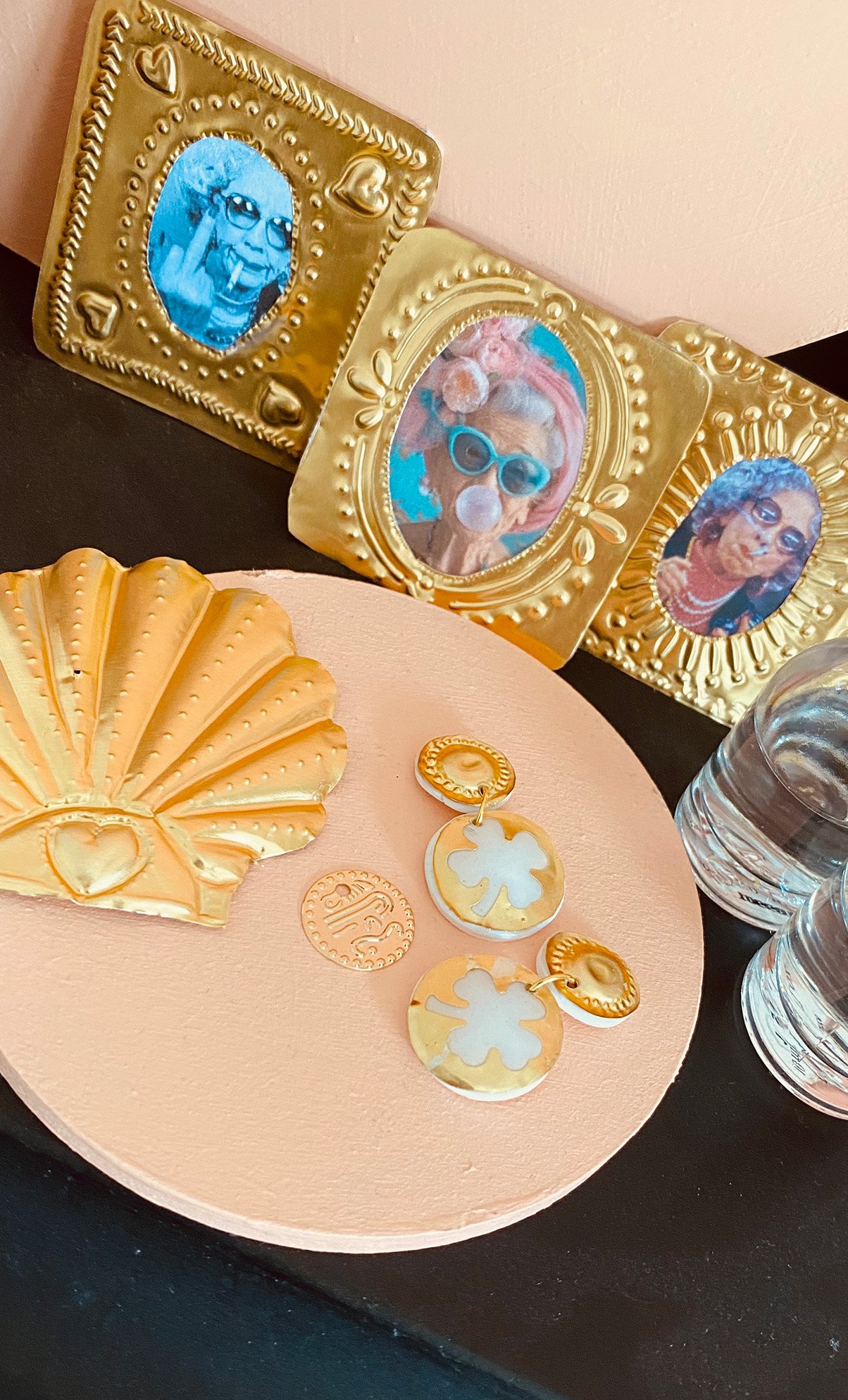 Maison Palom métal repoussé-fait-main-bordeaux - johanna baroux6.jpeg