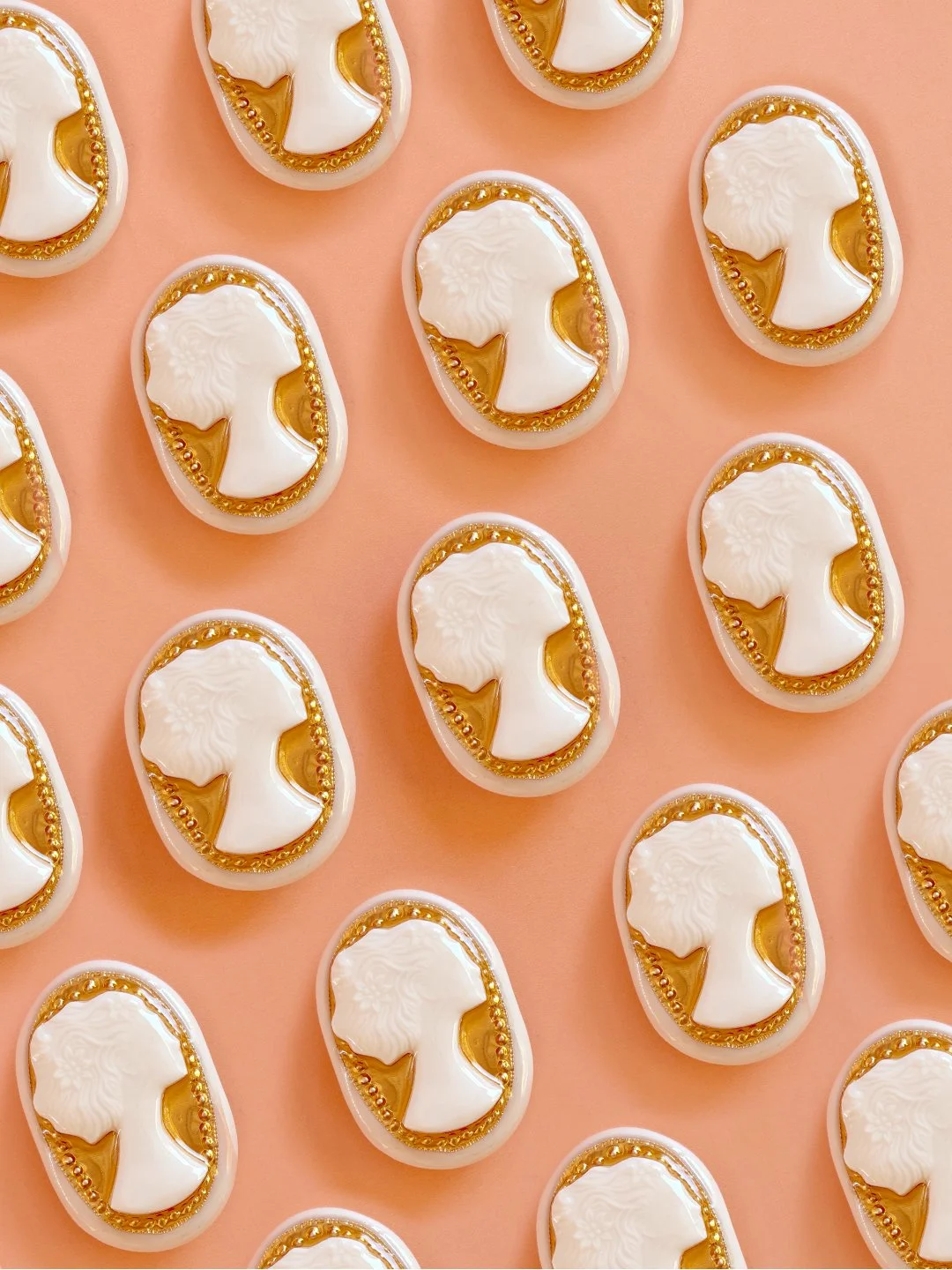 Maison Palom - Broche - camée - bijoux - bordeaux5.jpg