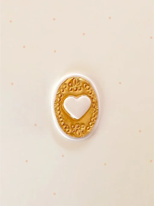 Maison-Palom-broche camée - coeur.jpg