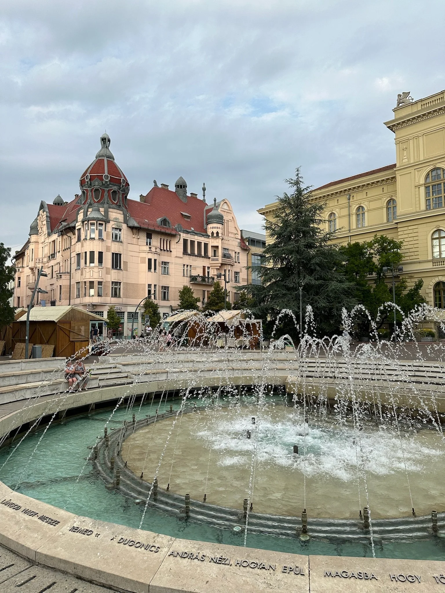 szeged_fountains.jpeg