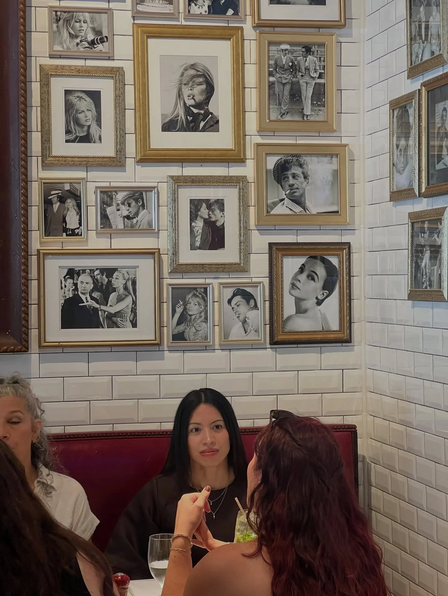 It was so wonderful reconnecting with you ladies this afternoon at @pistachewpb thank you for joining us ❤️🥰😊
#community #socialclub #women